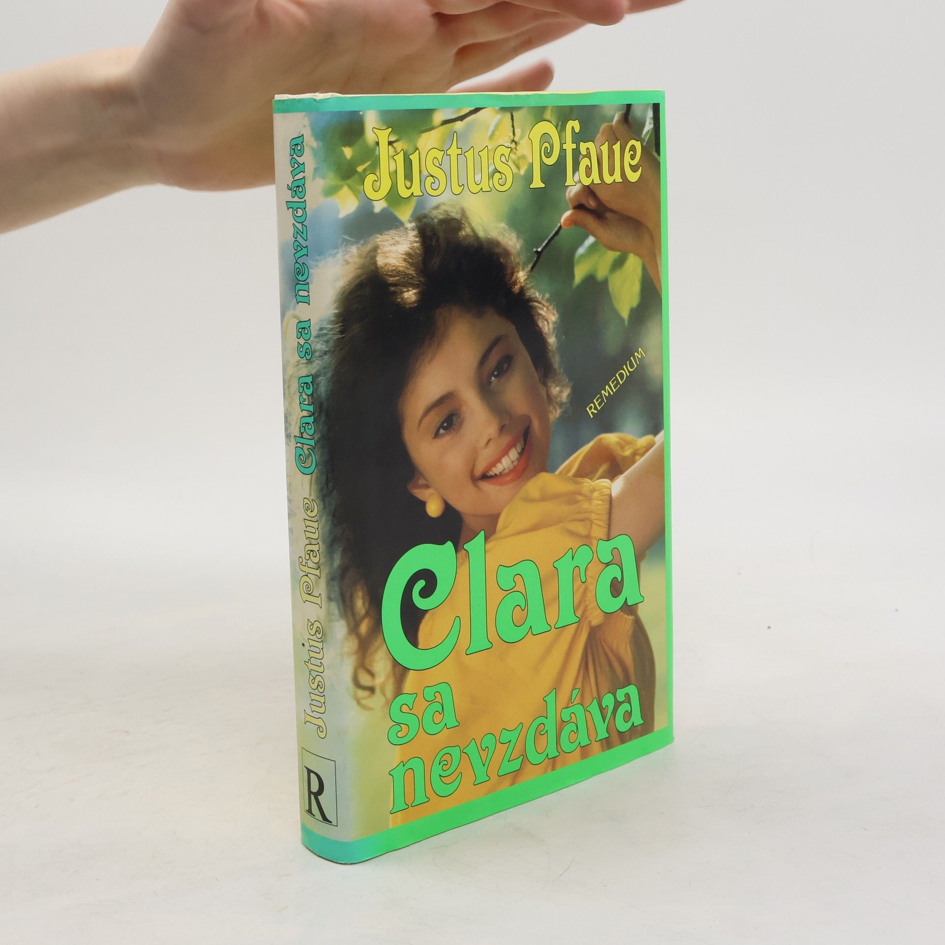 Justus Pfaue Clara sa nevzdáva