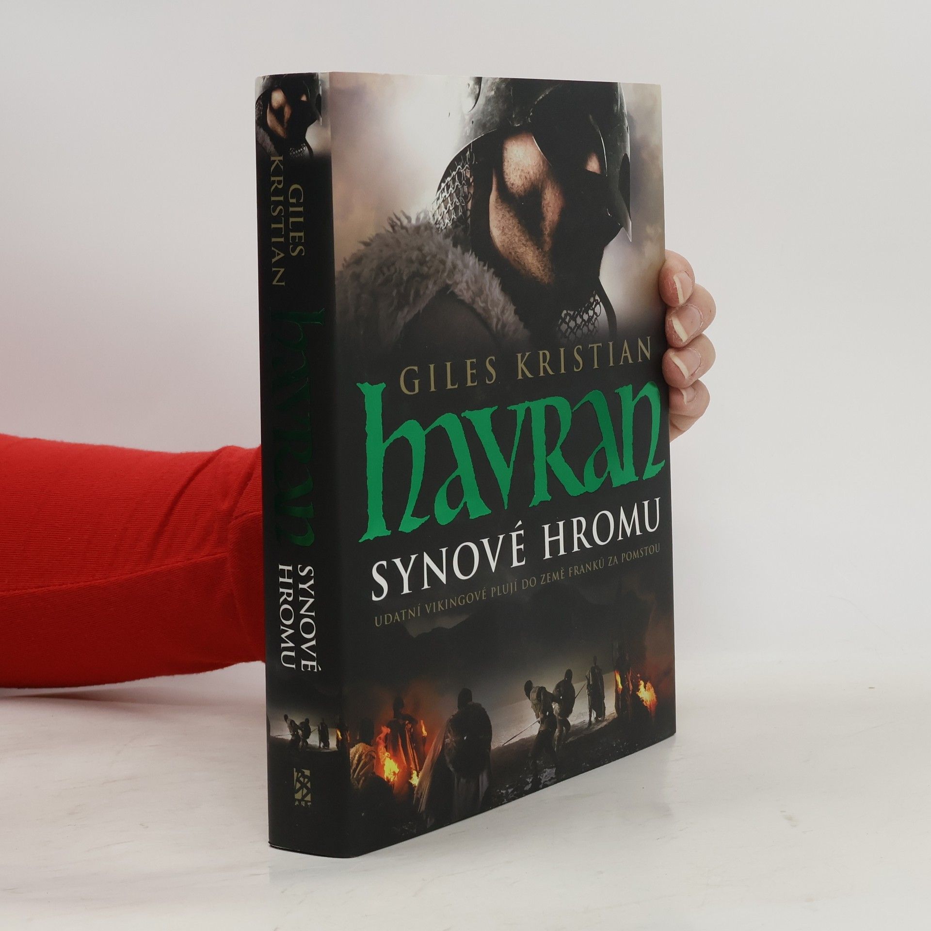 Giles Kristian Synové hromu