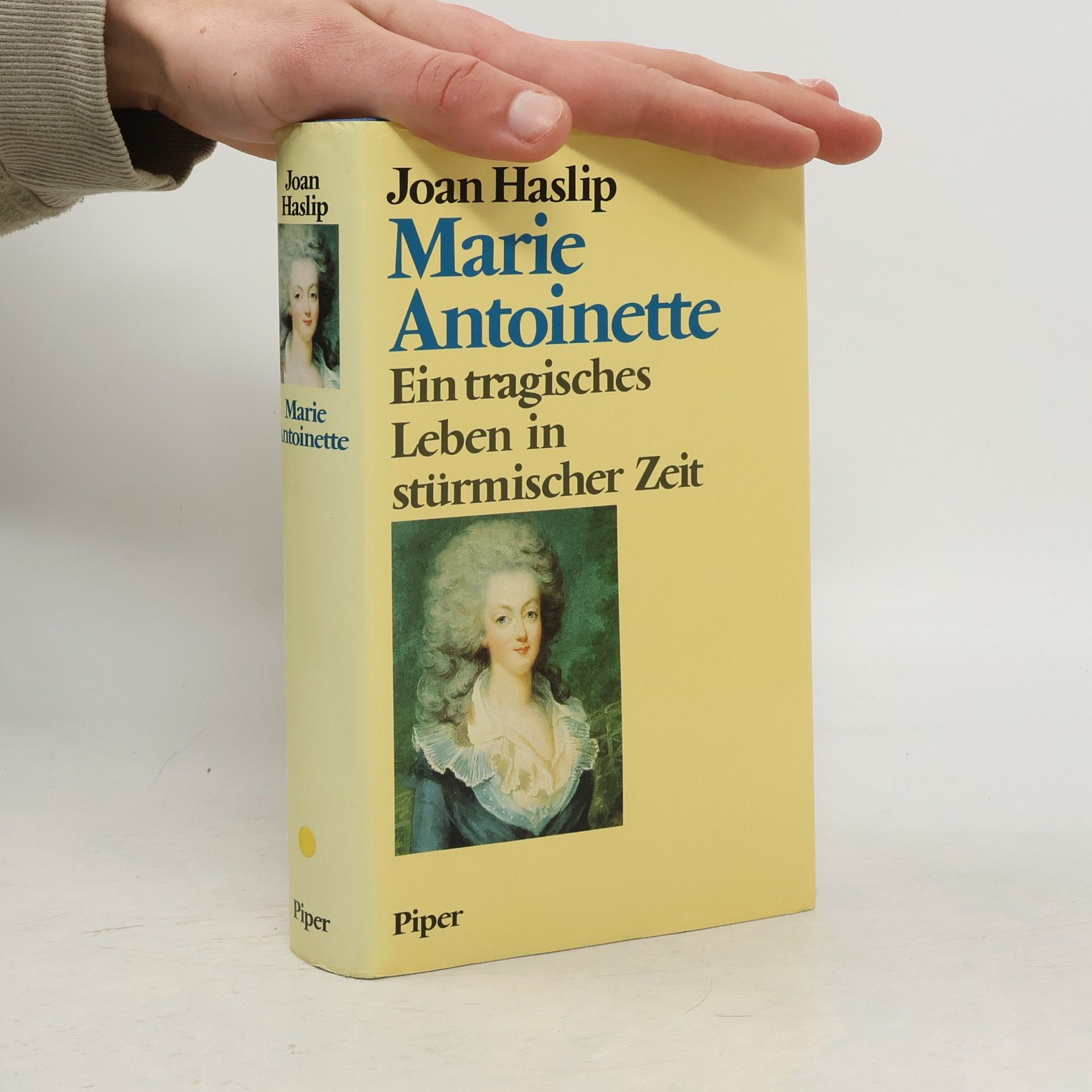 Joan Haslip Marie Antoinette