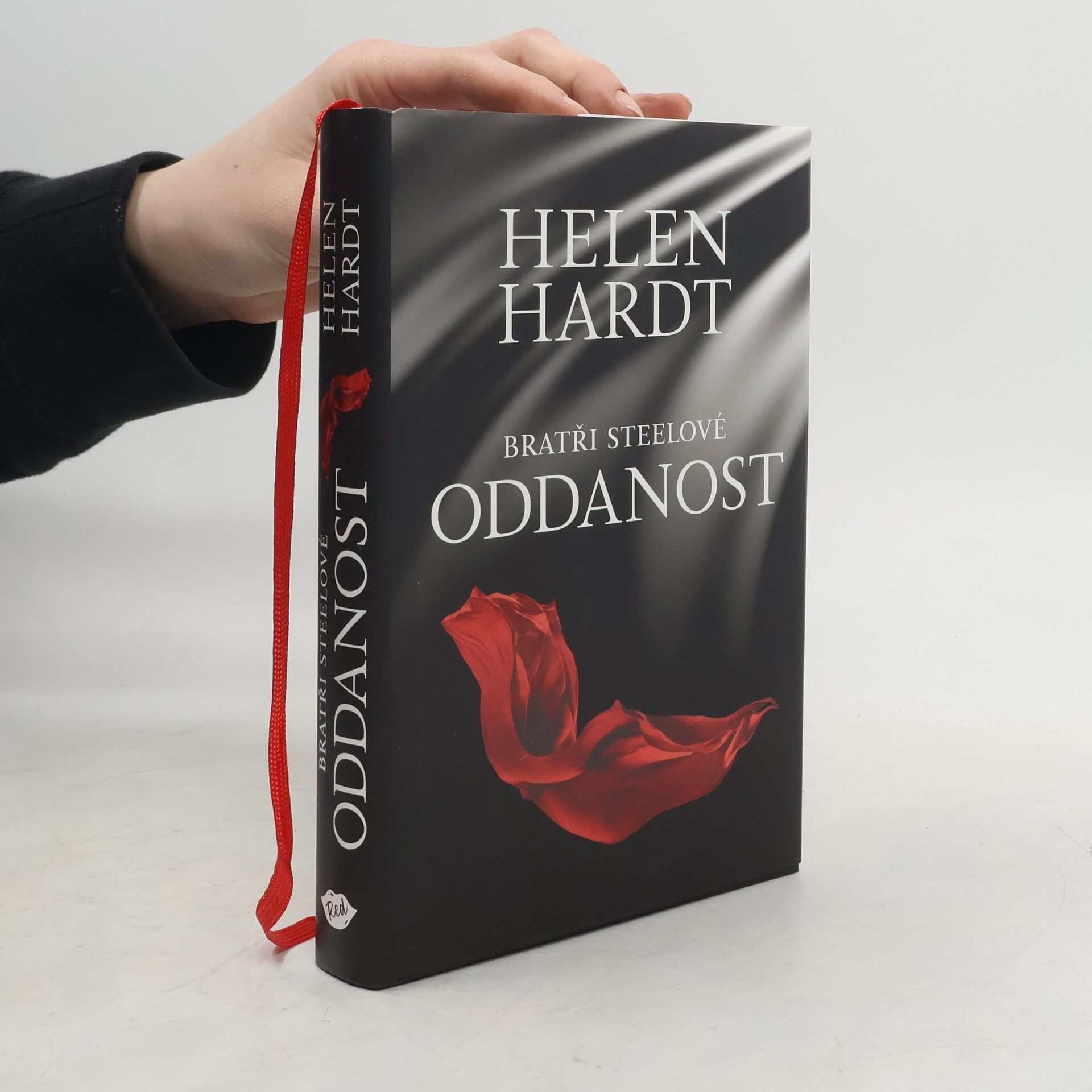 Helen Hardt Bratři Steelové. Oddanost