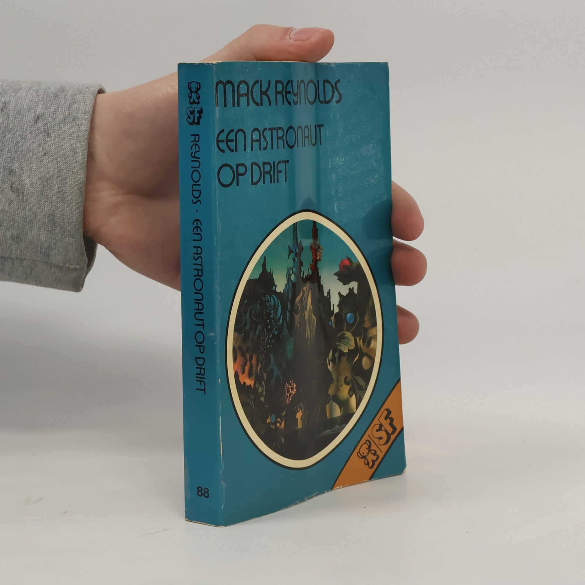 Mack Reynolds Een Astronaut op Drift