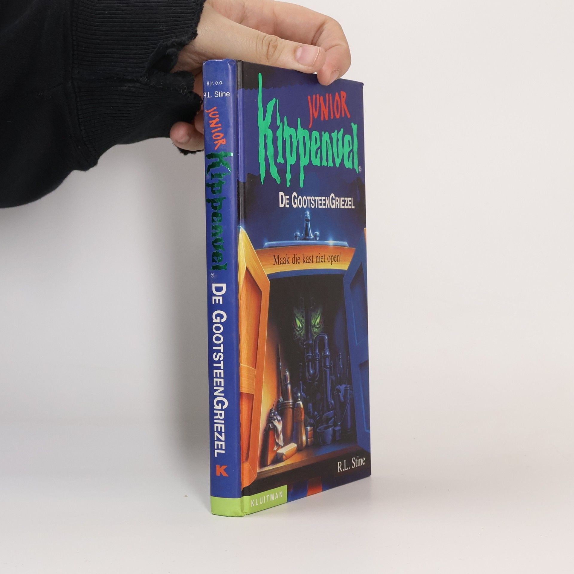 R. L. Stine Kippenvel Junior. De gootsteengriezel