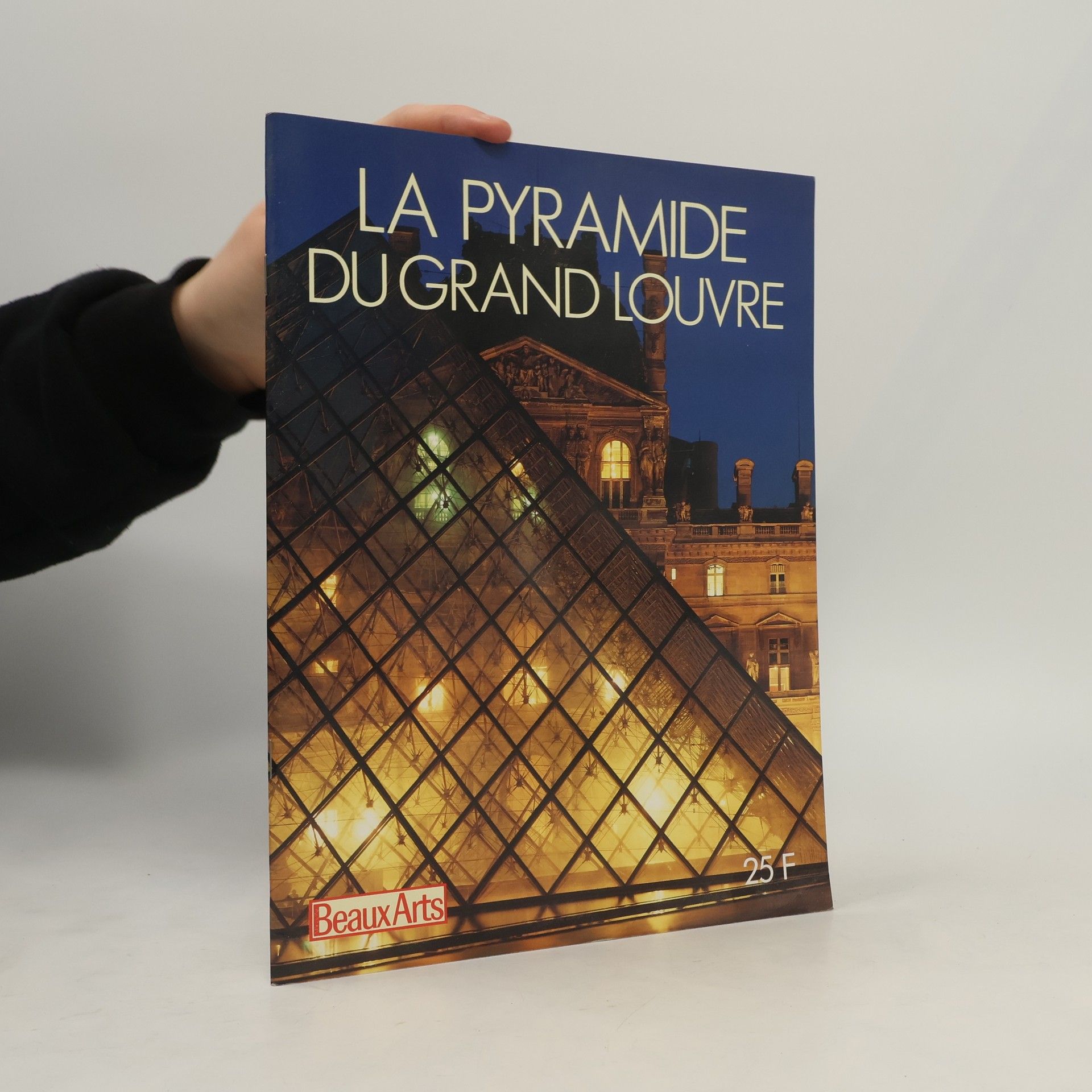 AA.VV. La pyramide du grand Louvre