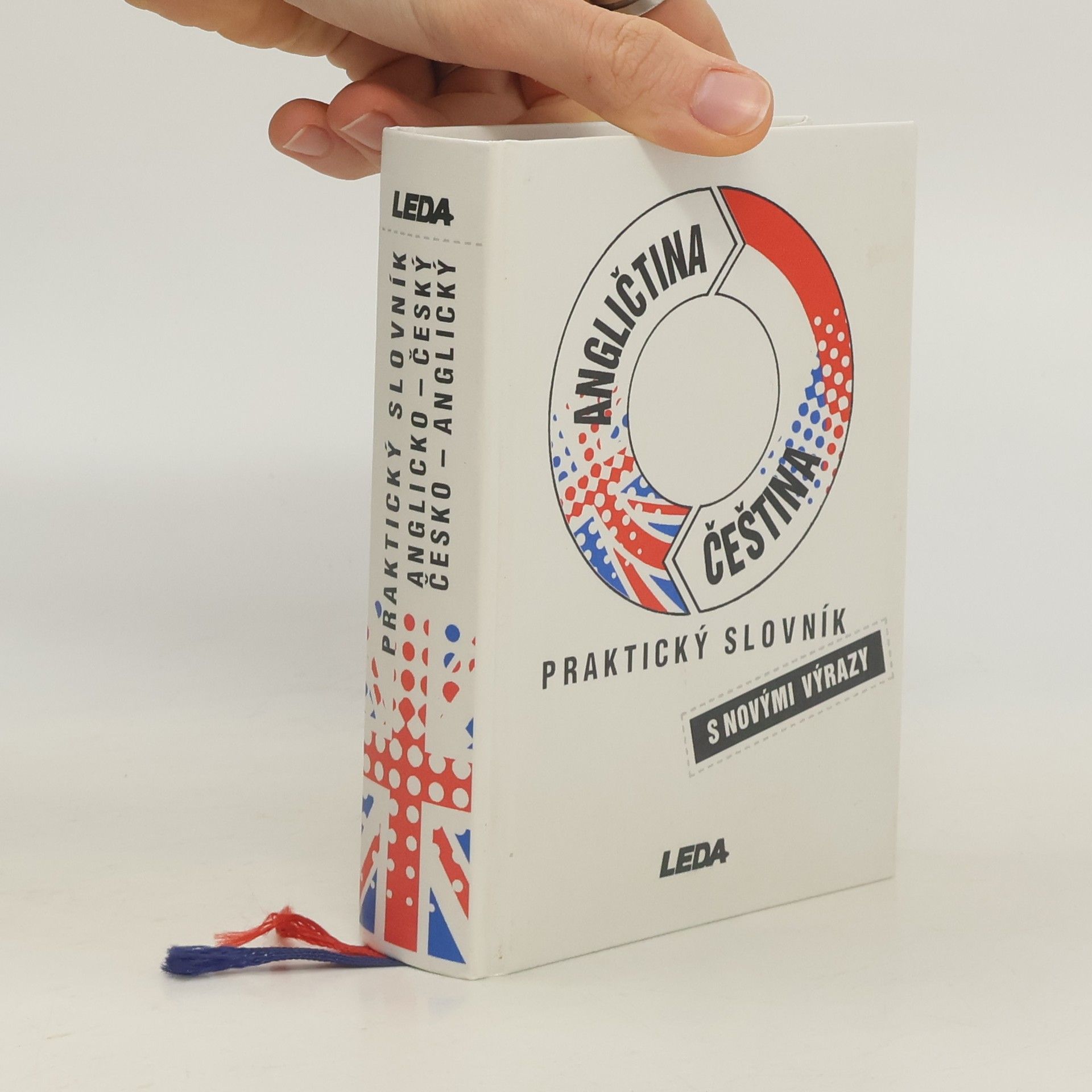 Karel Hais Praktický slovník angličtina-čeština