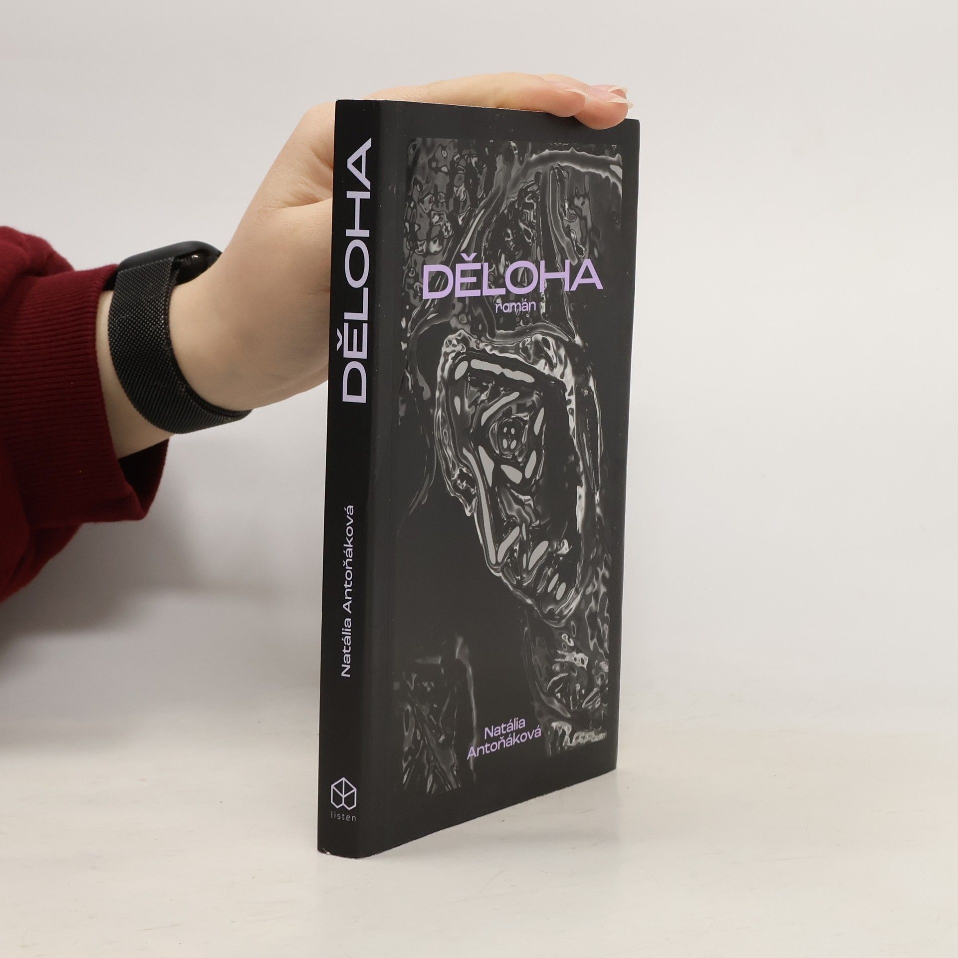 Natália Antoňáková Děloha