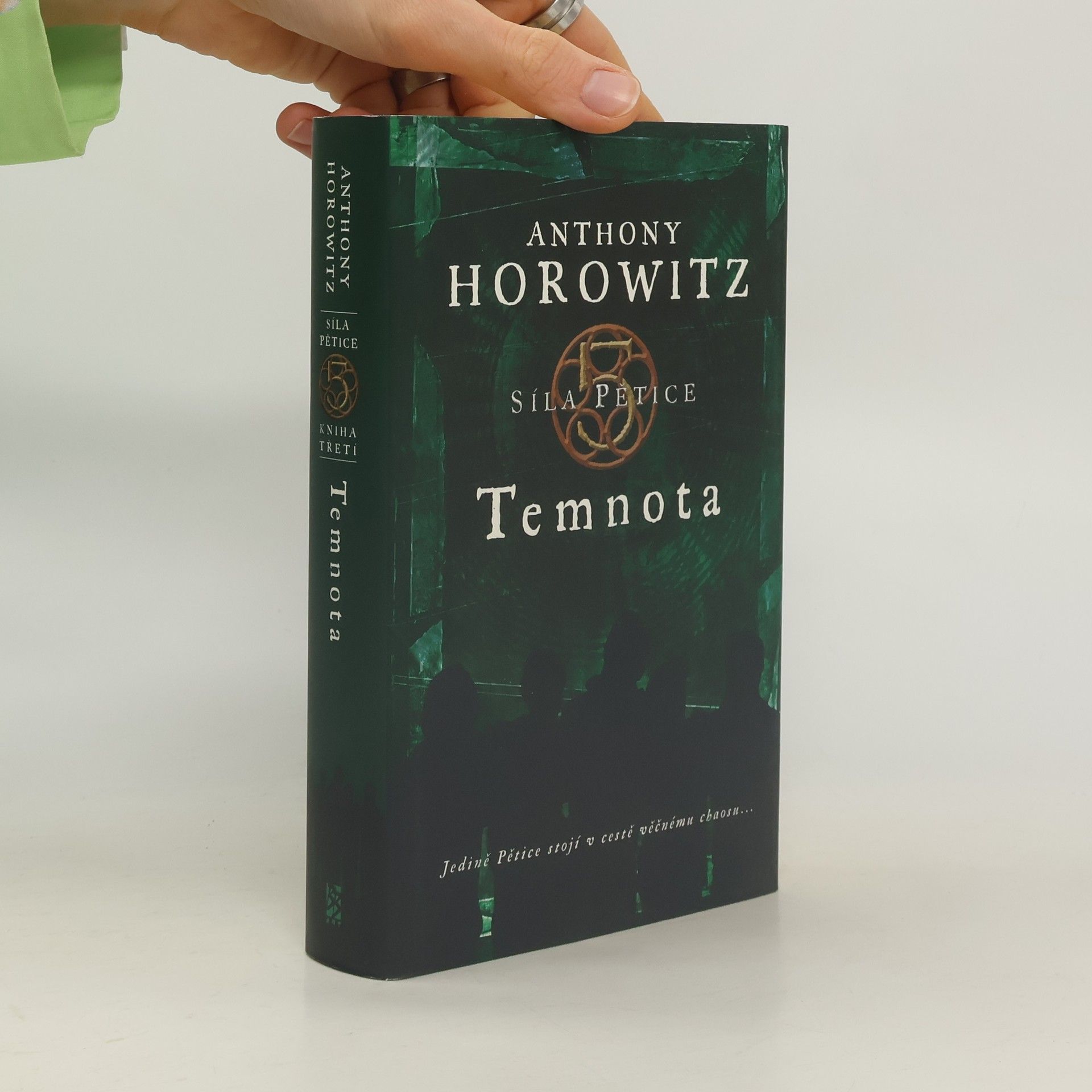 Anthony Horowitz Síla pětice. Temnota.