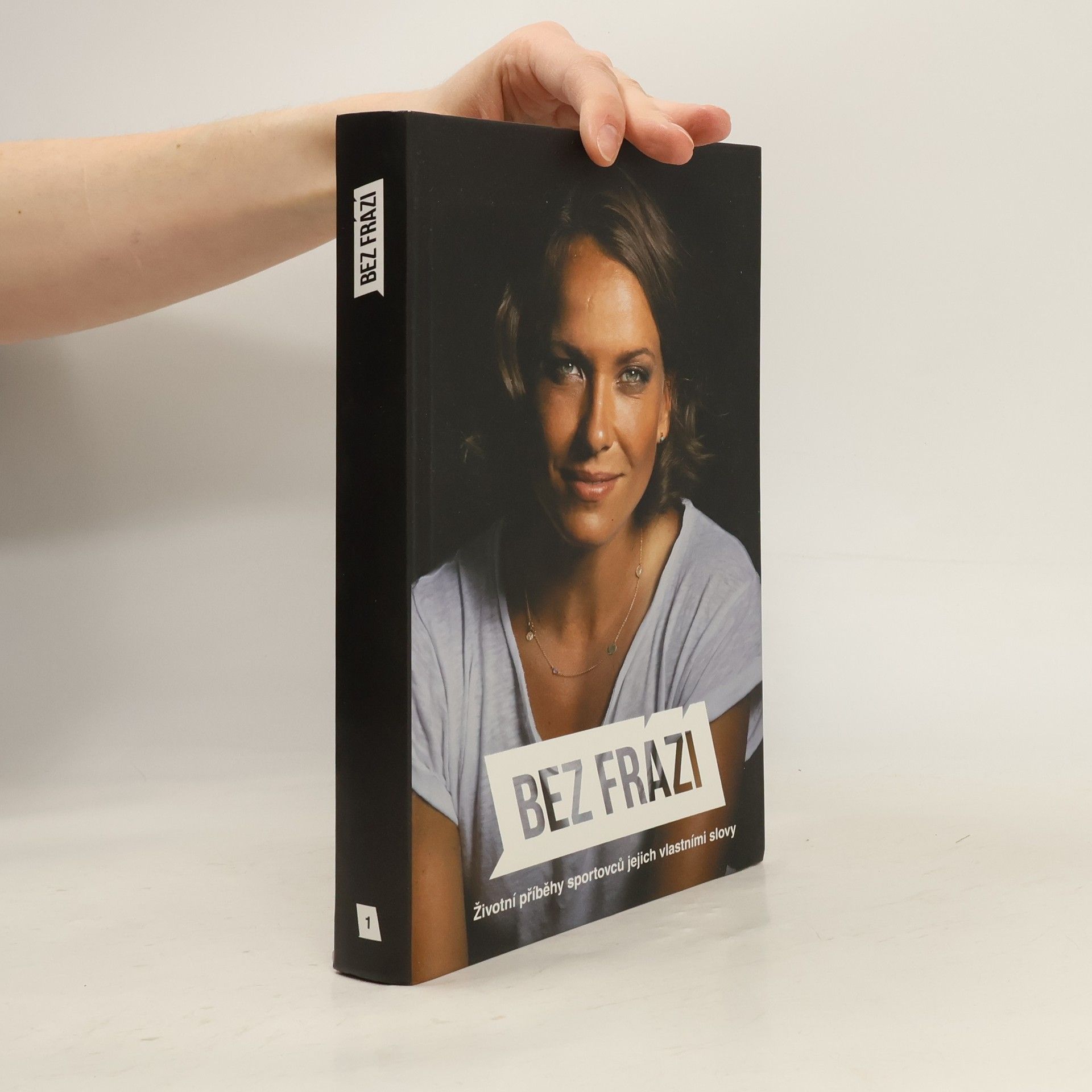 Kolektiv autorů Bez frází