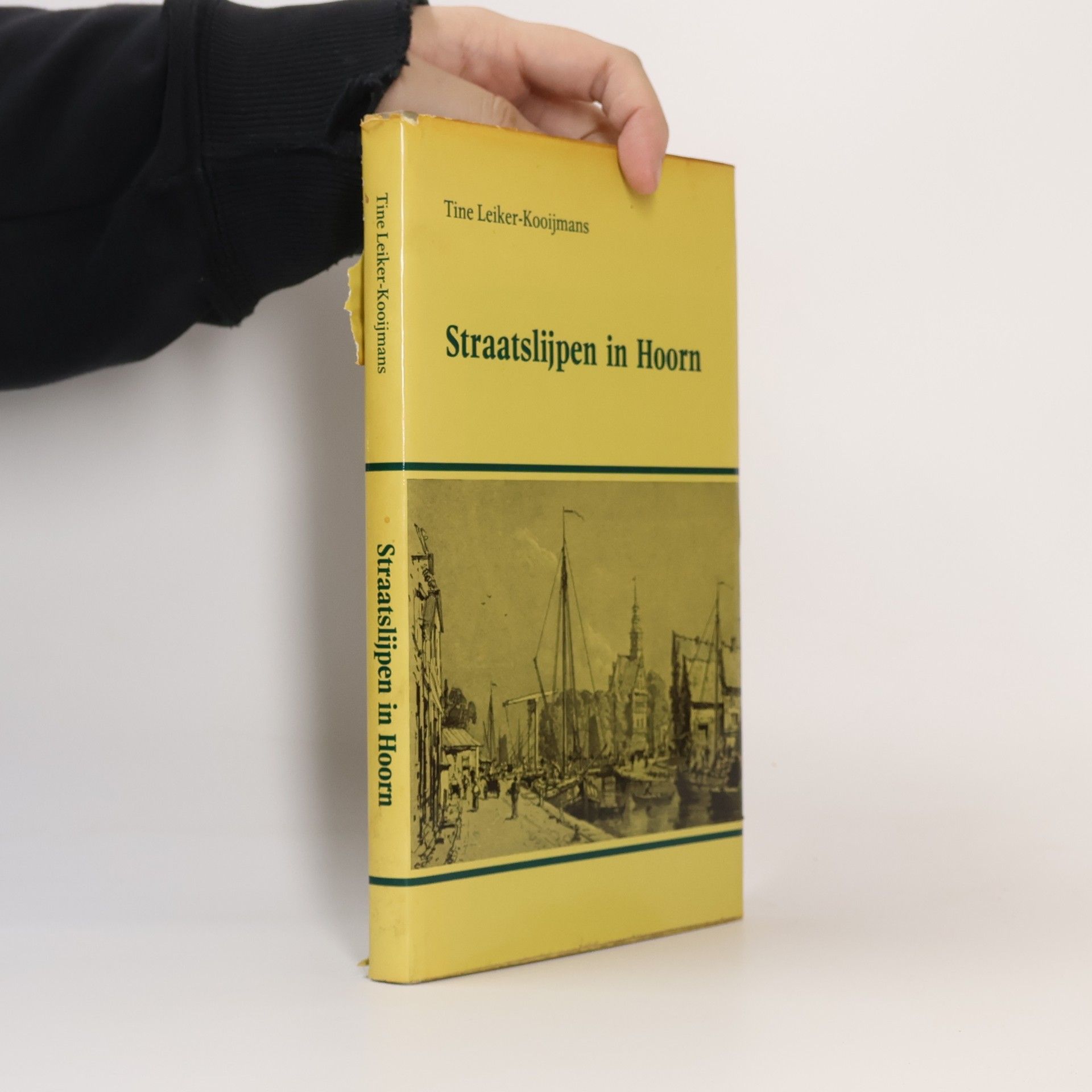 Kommerijn Gerretine Leiker-Kooijmans Straatslijpen in Hoorn