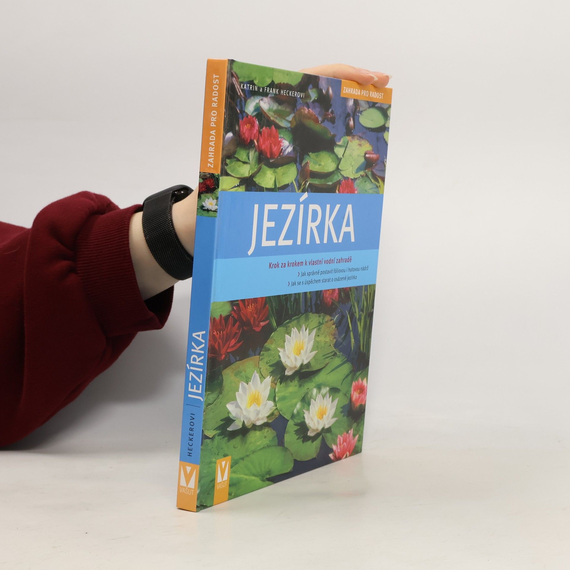 Katrin Hecker Jezírka