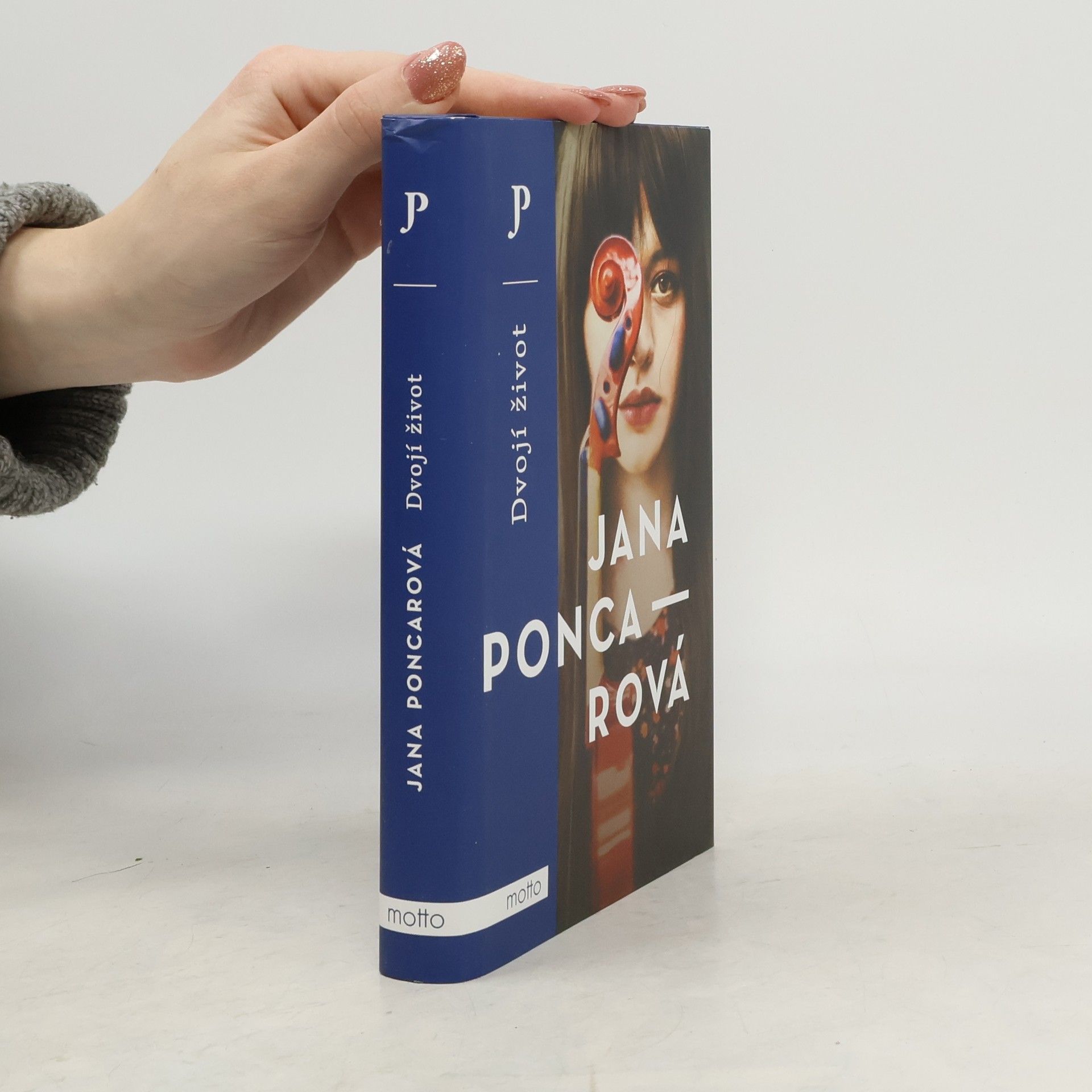 Jana Poncarová Dvojí život