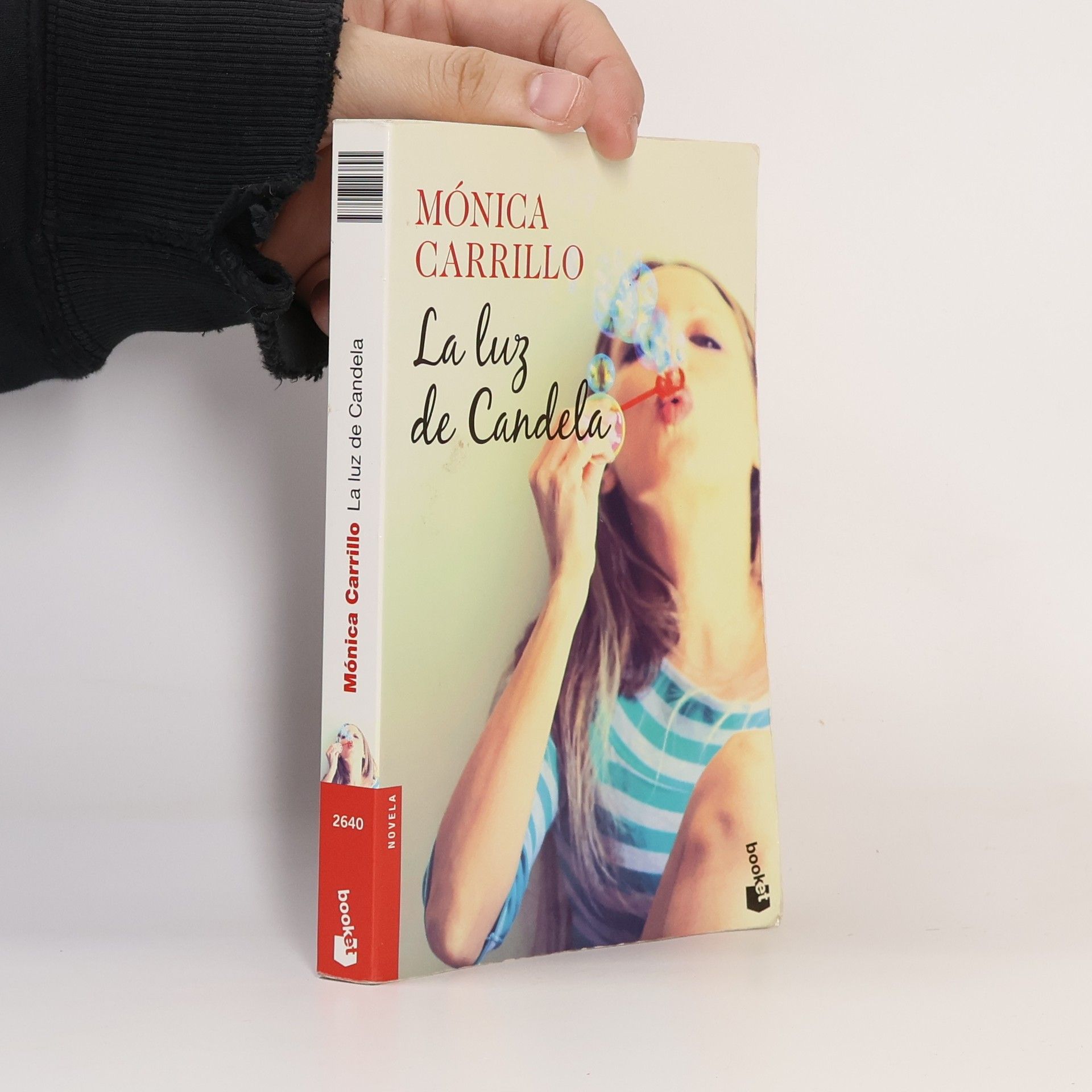 Mónica Carrillo La luz de Candela