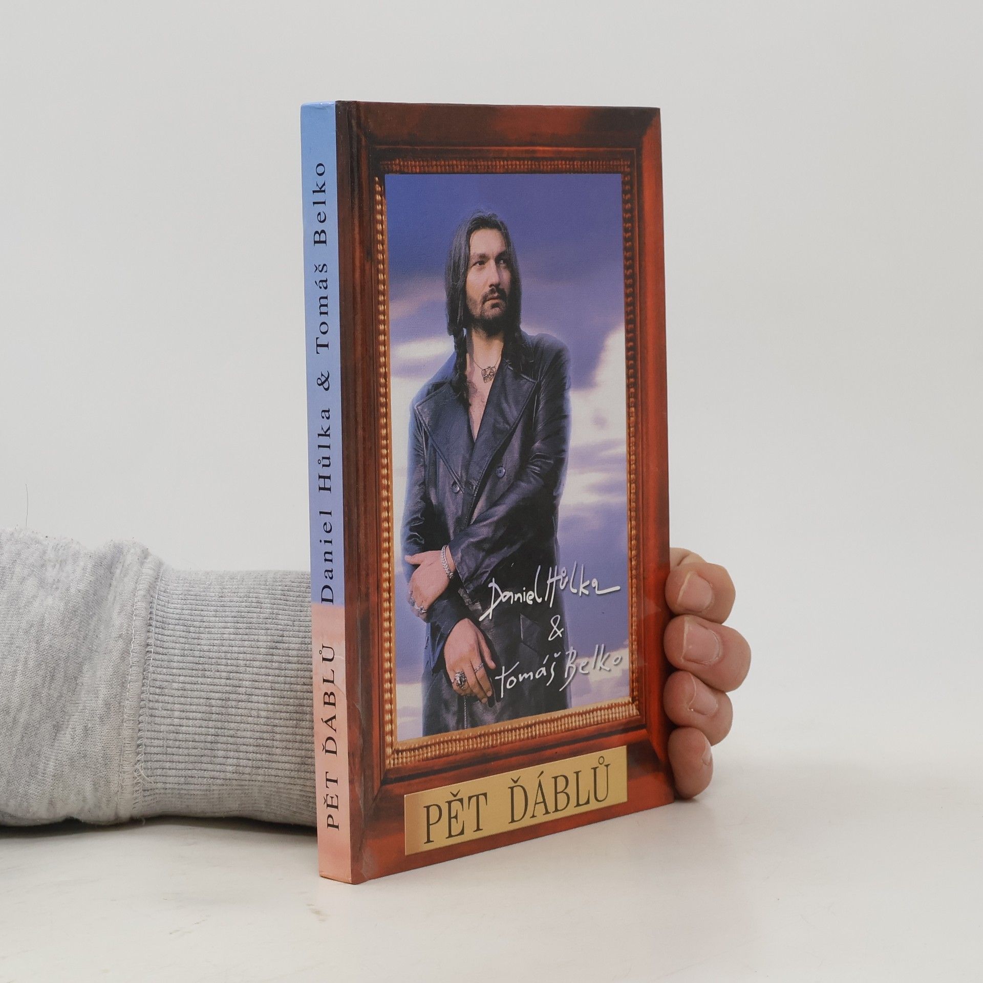 Daniel Hůlka Pět ďáblů