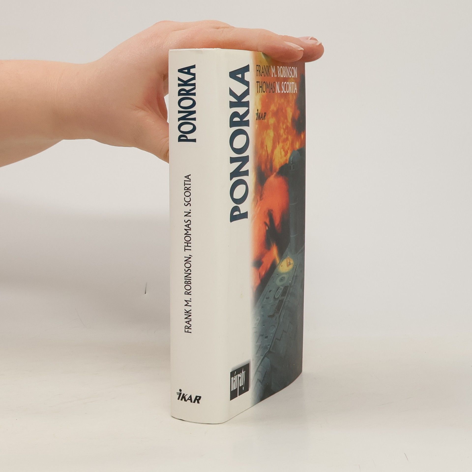 Frank M. Frank Malcolm Robinson Ponorka