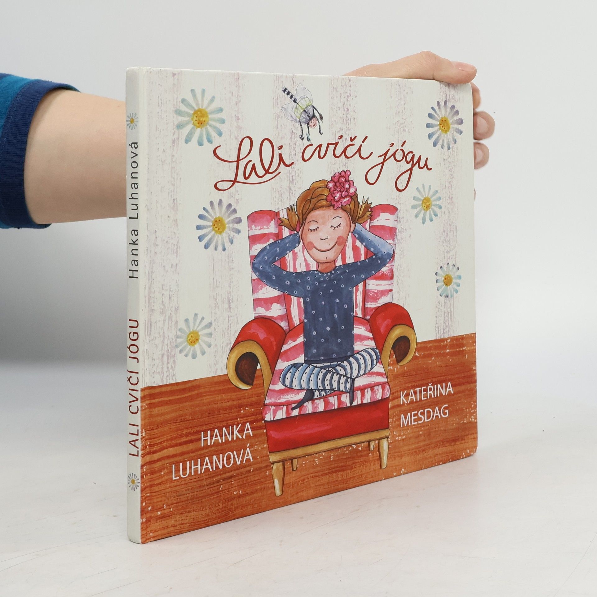 Hanka Luhanová Lali cvičí jógu