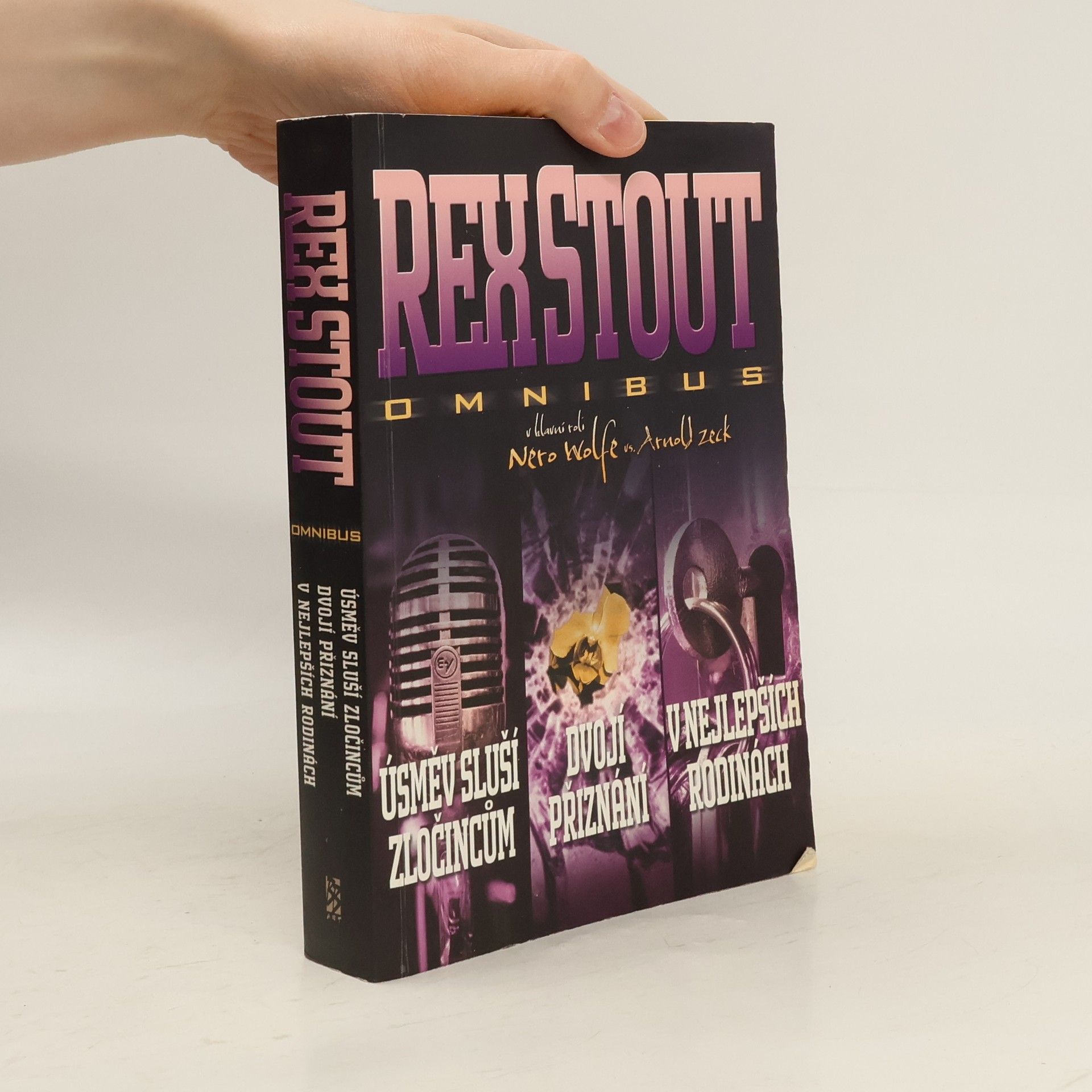 Rex Stout Rex Stout omnibus: Úsměv sluší zločincům. Dvojí přiznání. V nejlepších rodinách