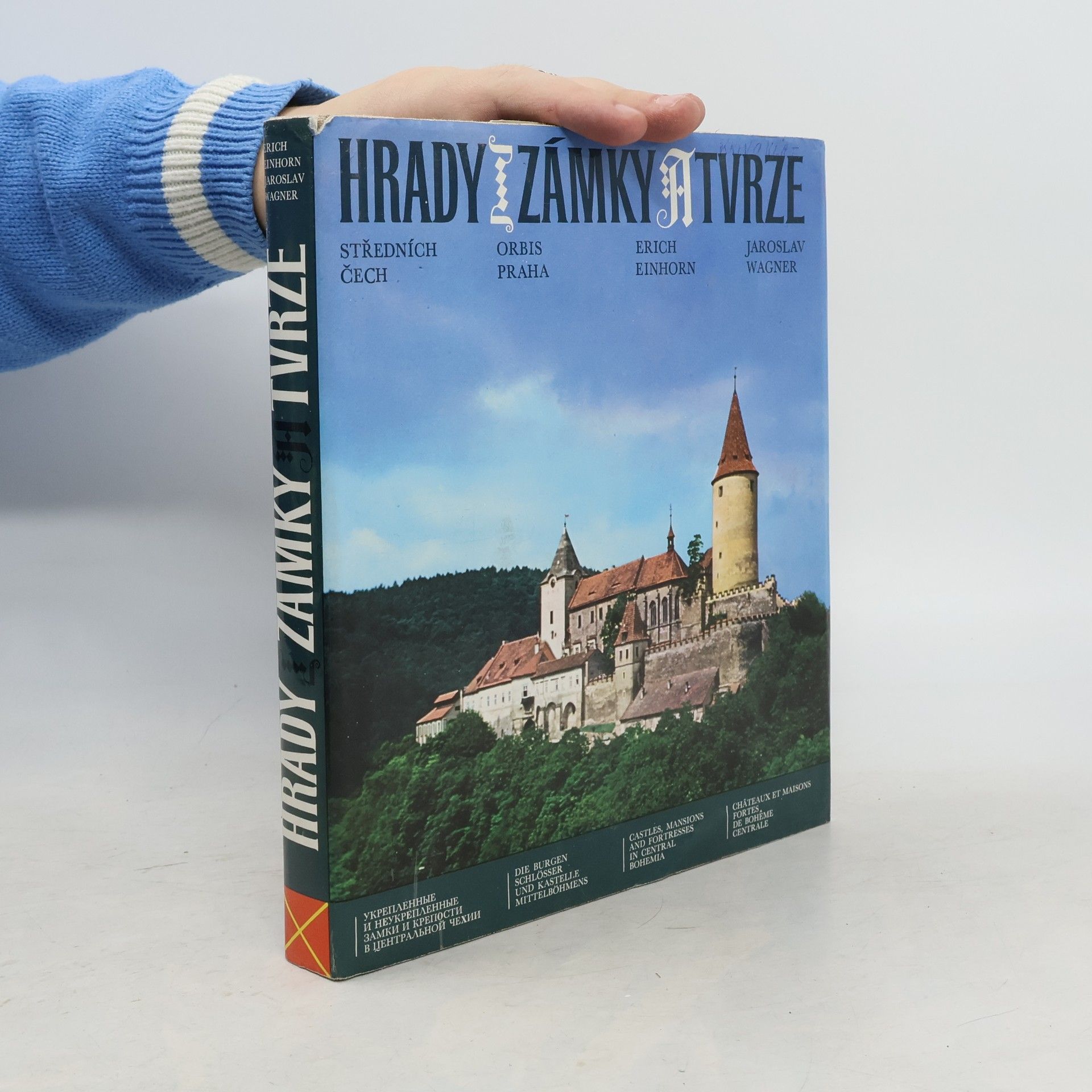 Erich Einhorn Hrady, zámky a tvrze středních Čech