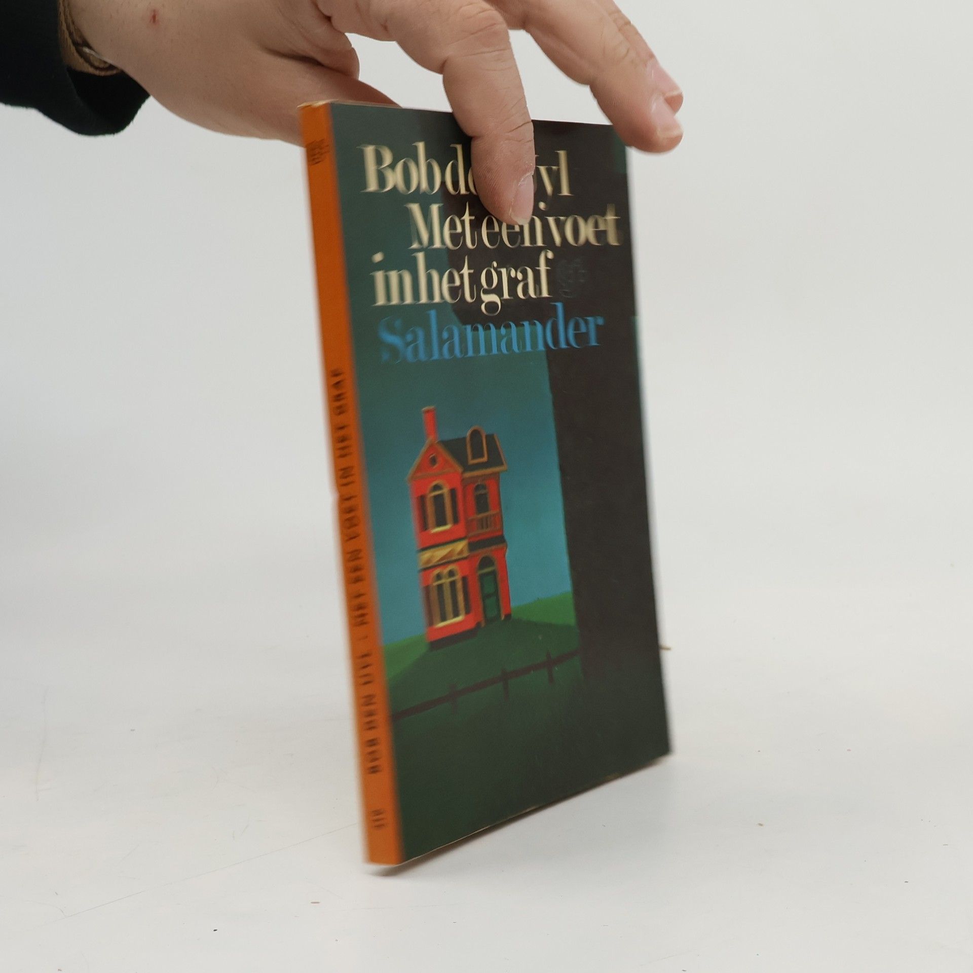 Bob den Uyl Salamander - 218: Met een voet in het graf