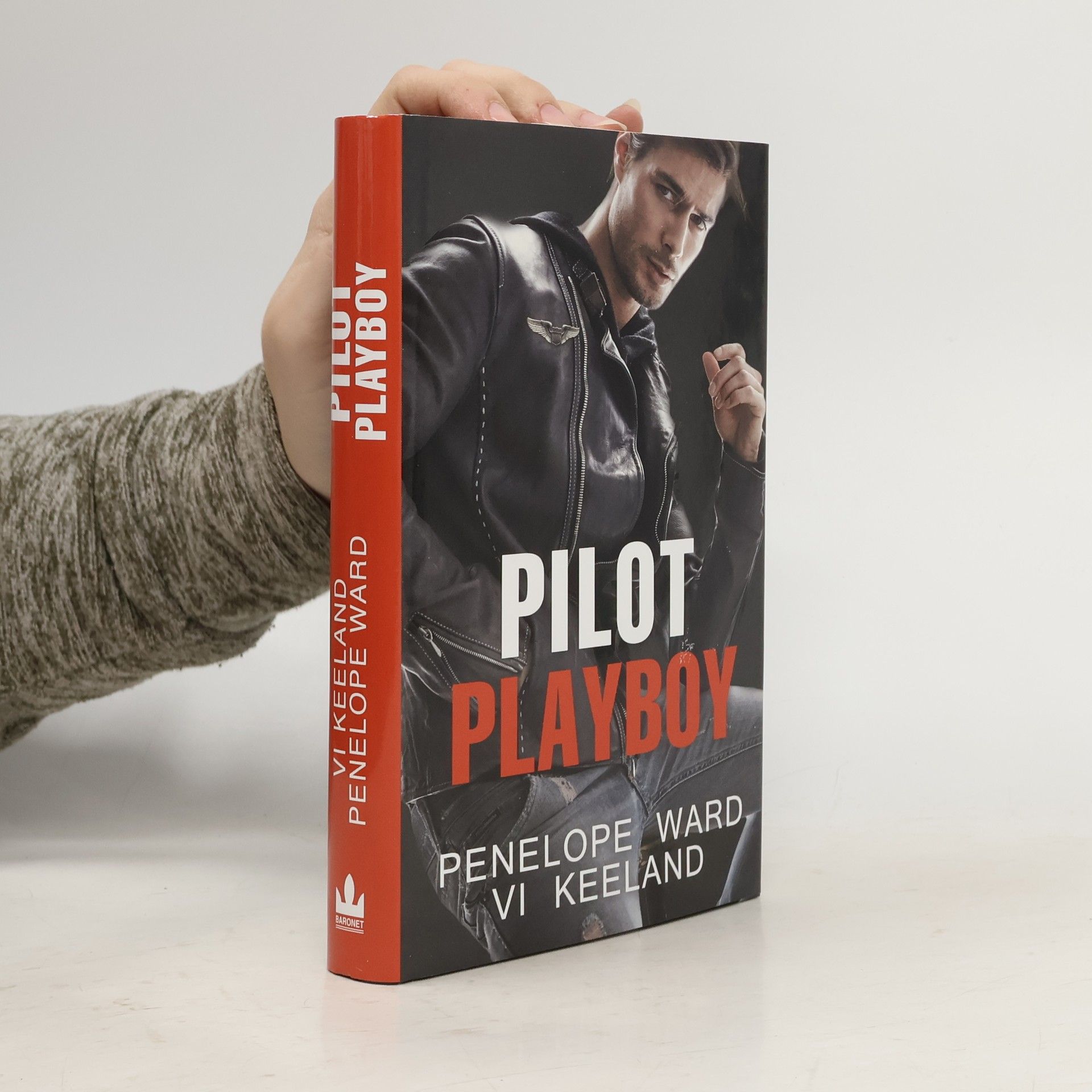 Vi Keeland Pilot playboy