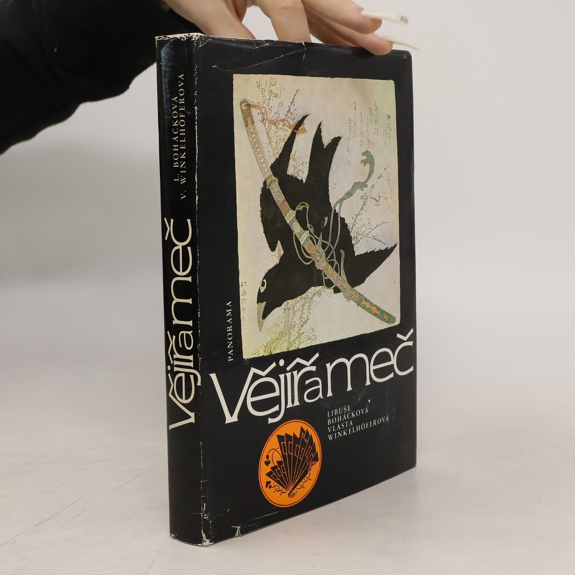 Libuše Boháčková Vějíř a meč