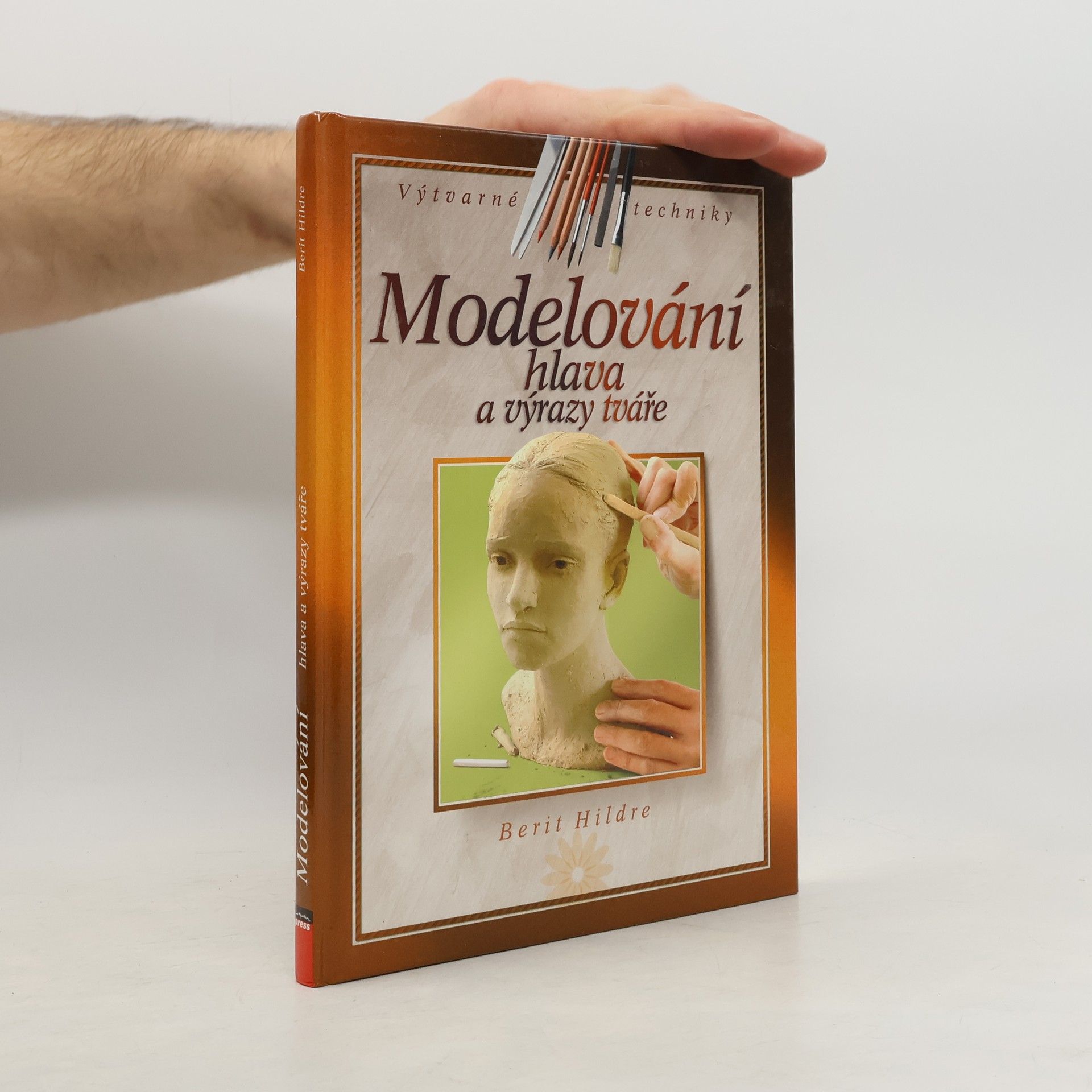 Berit Hildre Modelování: Hlava a výrazy tváře
