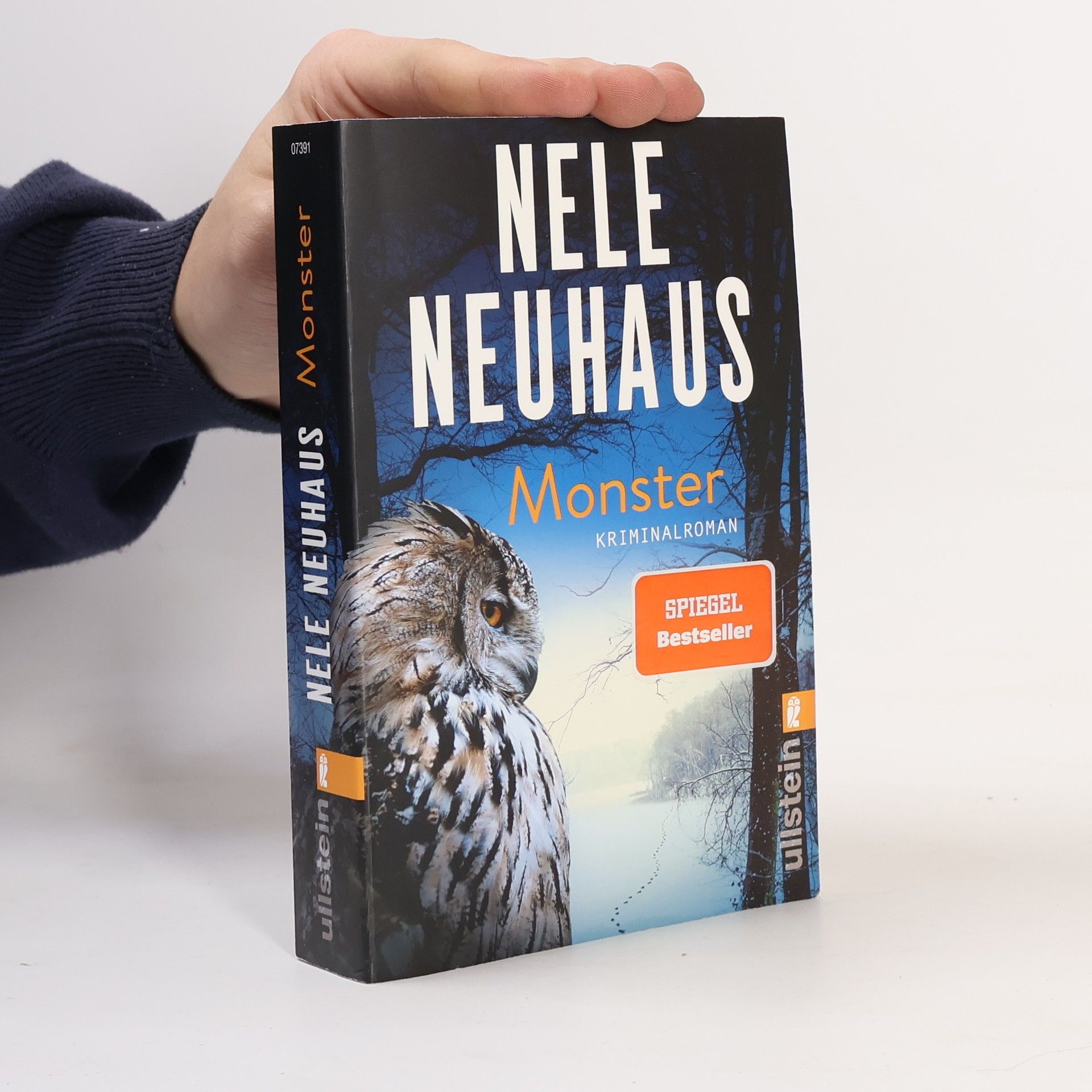 Nele Neuhaus Monster