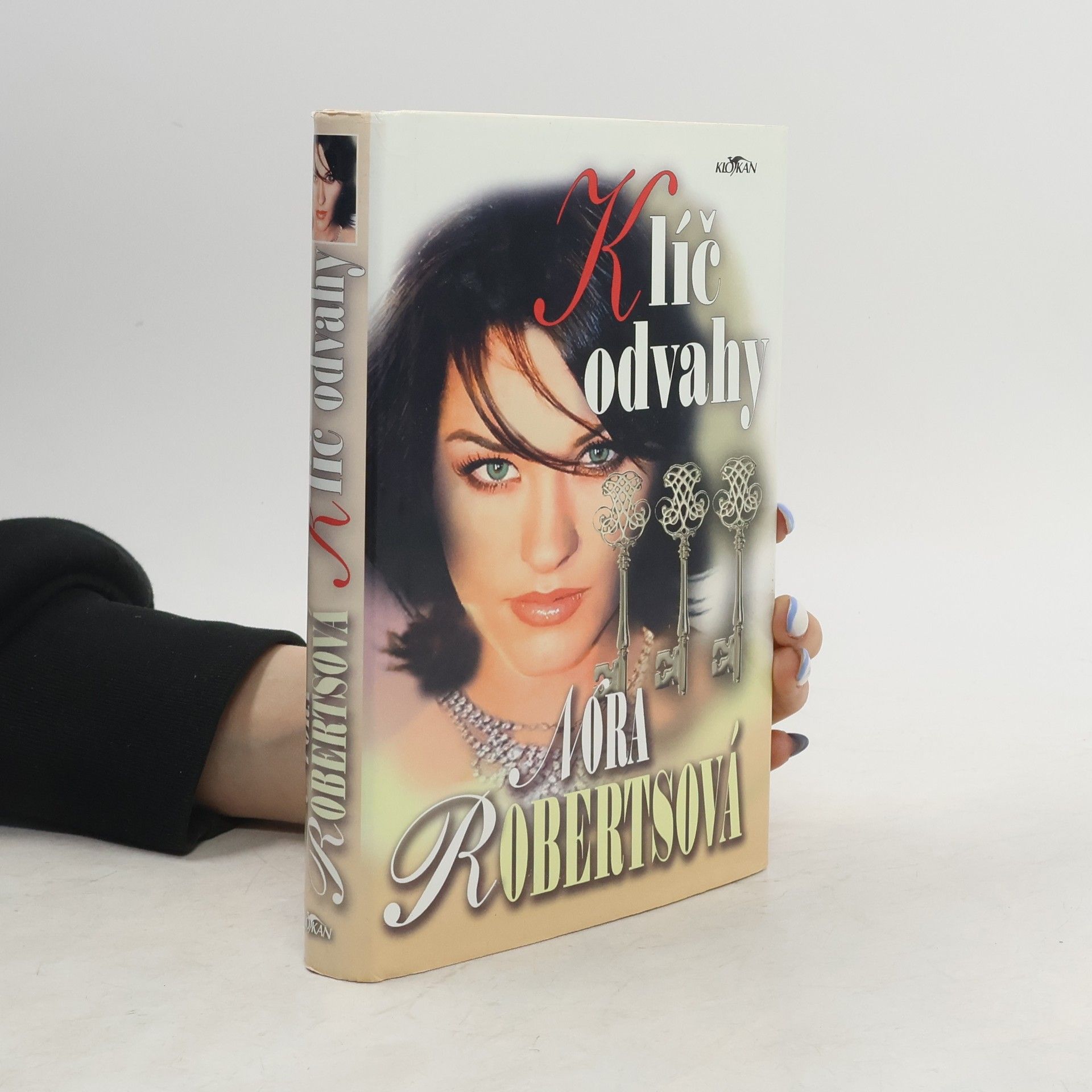 Nora Roberts Klíč odvahy