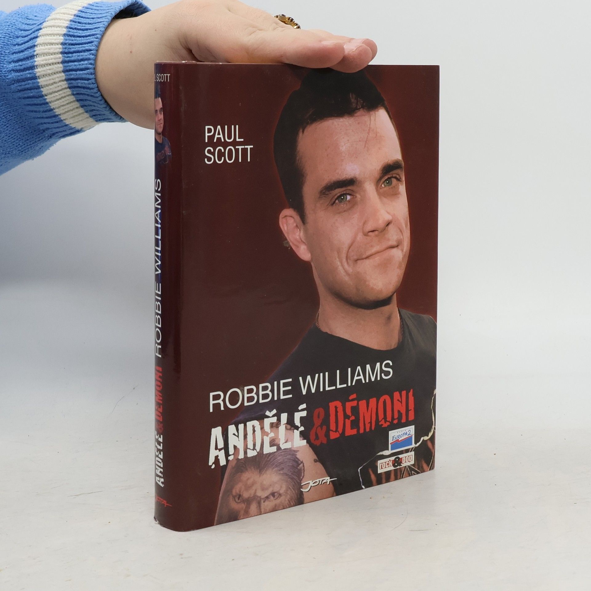 Paul Scott Robbie Williams. Andělé & démoni.