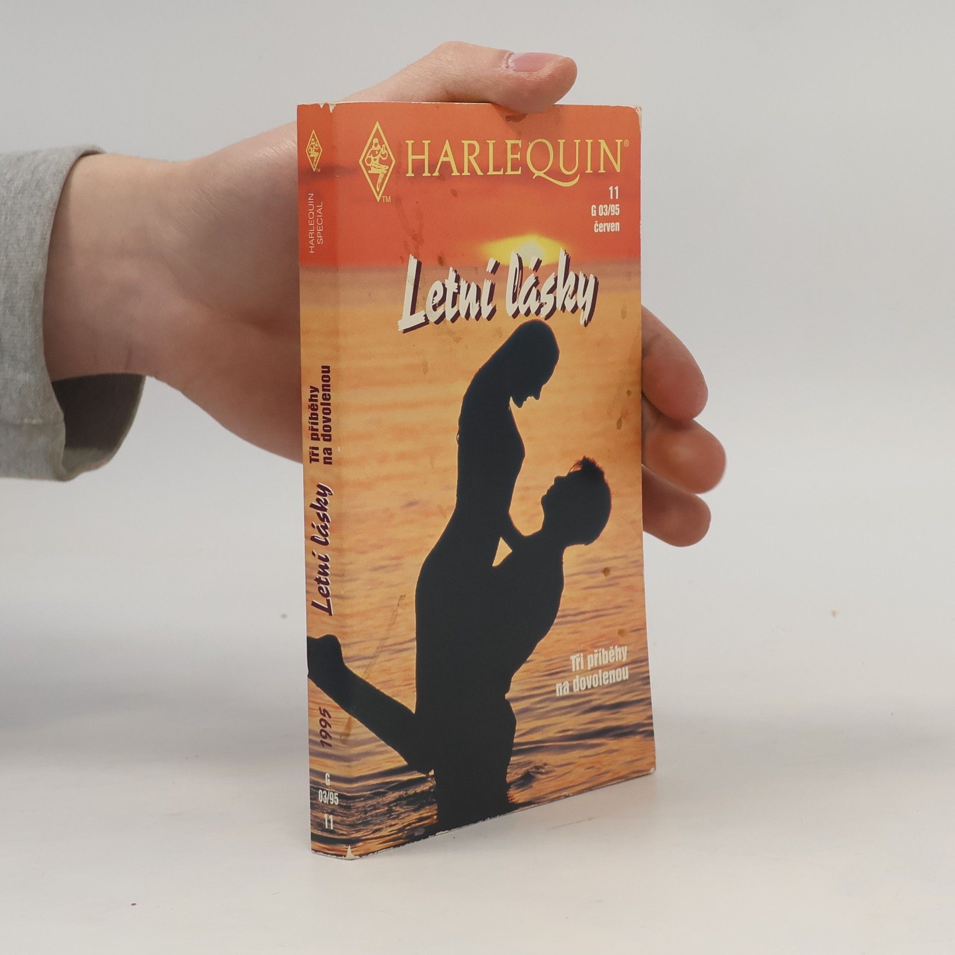 Justine Davis Letní lásky. Tři příběhy na dovolenou