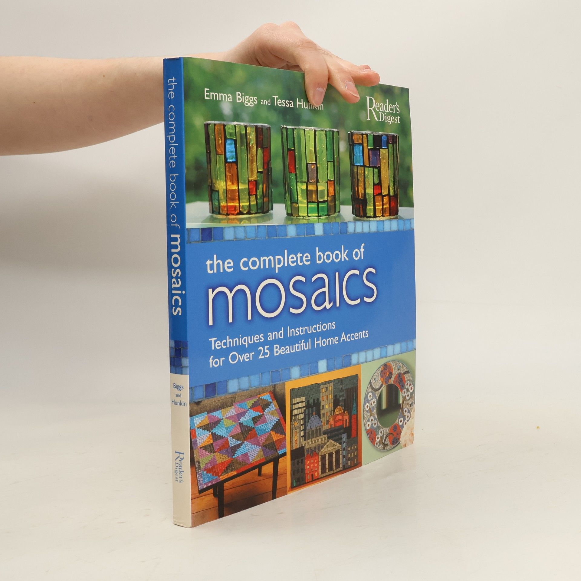 Emma Biggs The Complete Book of Mosaics
