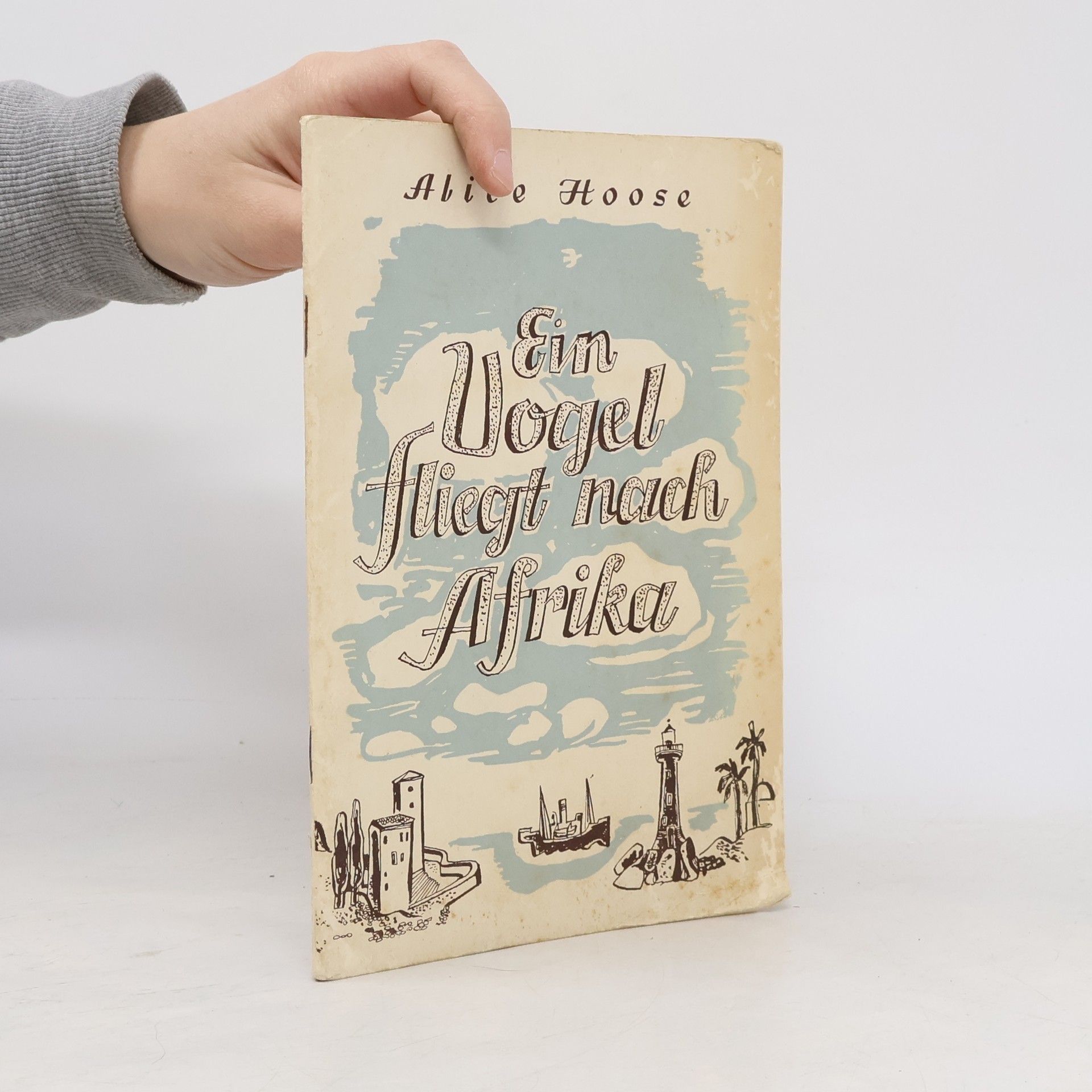 Ein Vogel fliegt nach Afrika