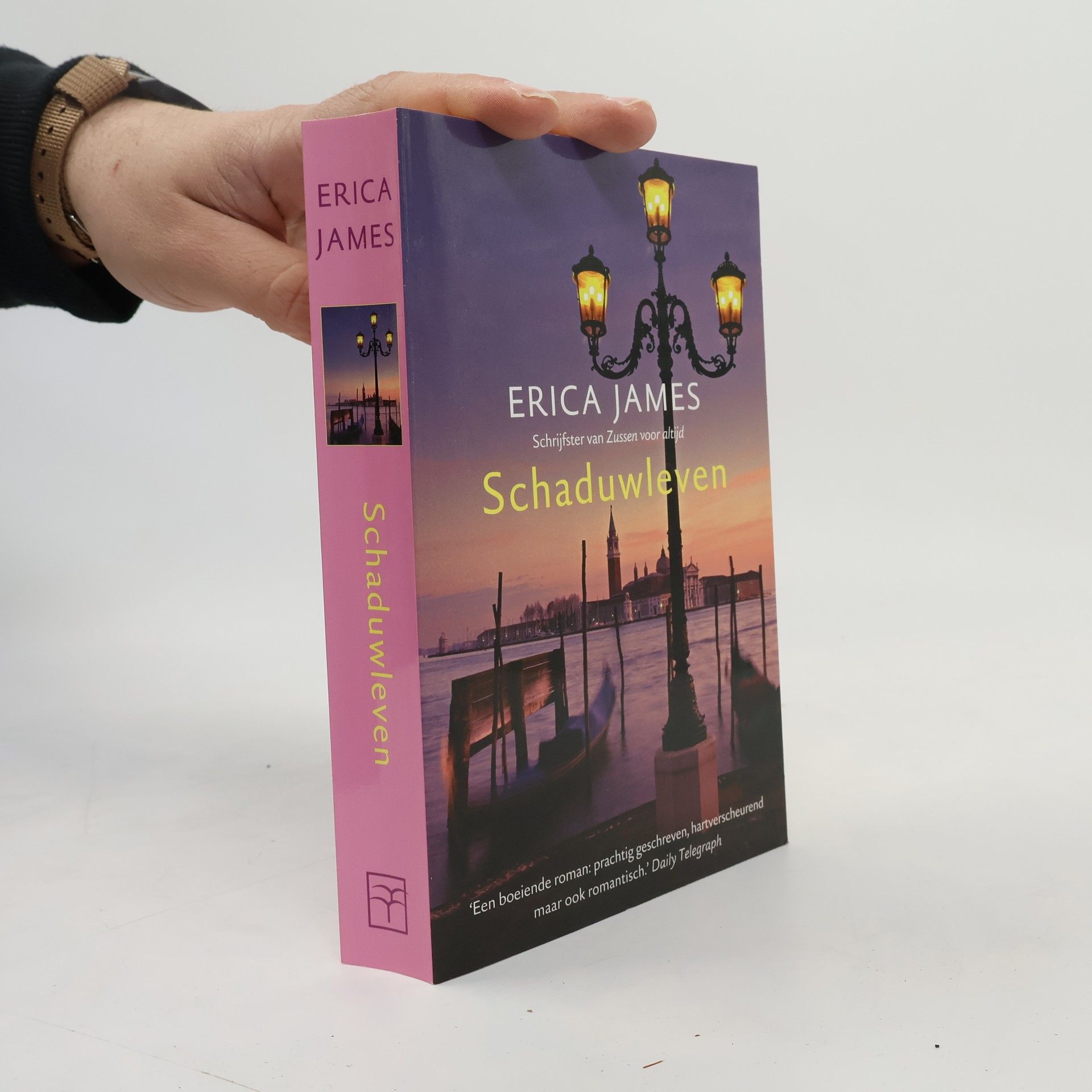 Erica James Schaduwleven