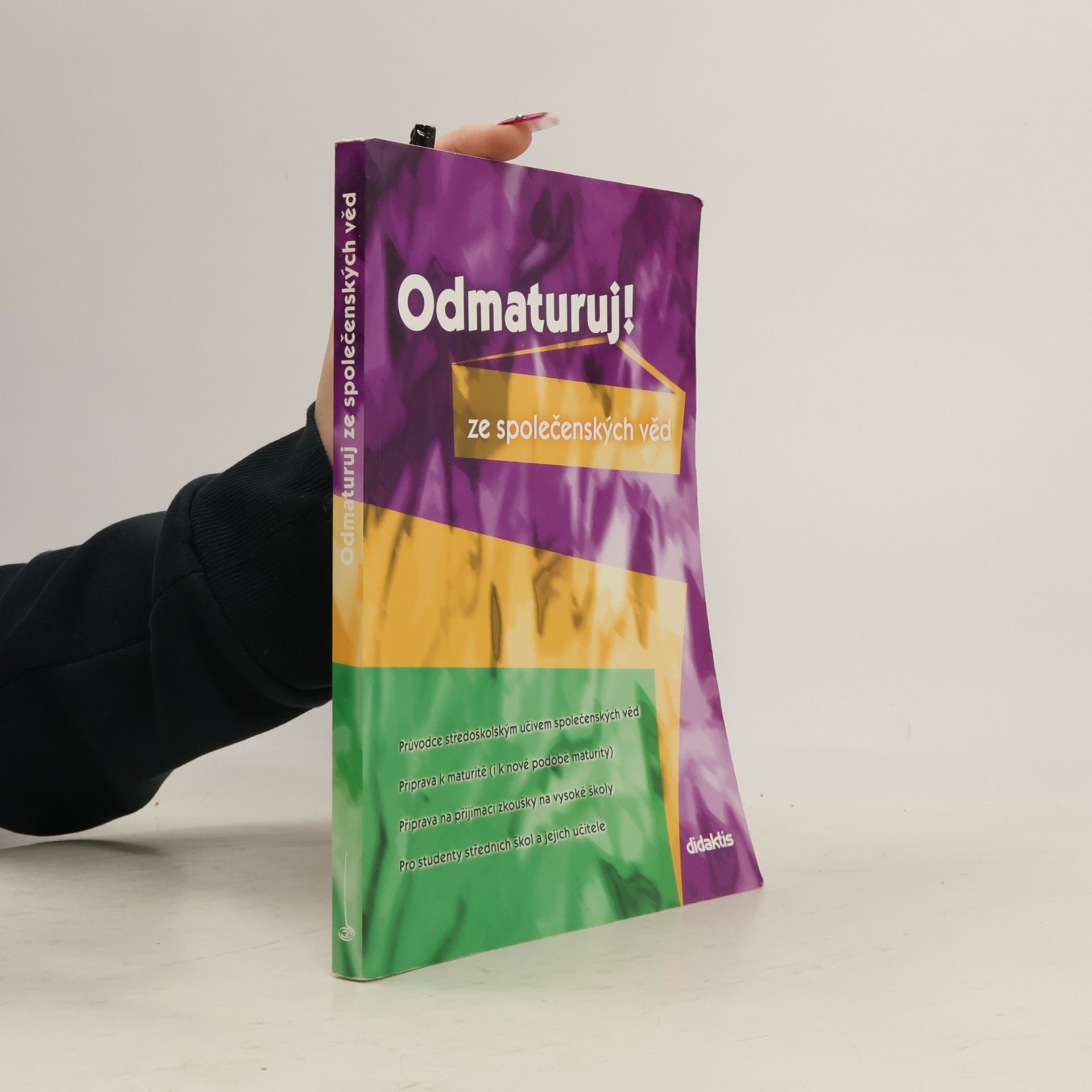 Autorenkollektiv Odmaturuj! ze společenských věd