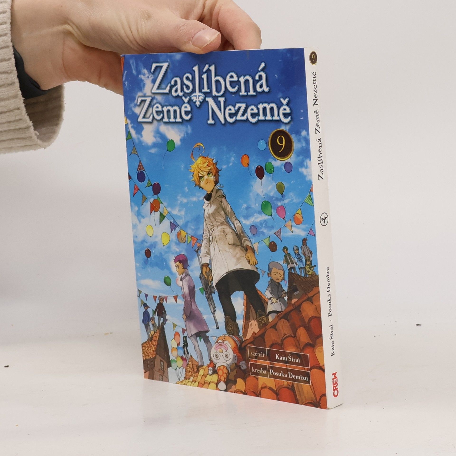 Kaiu Širai Zaslíbená Země Nezemě 9