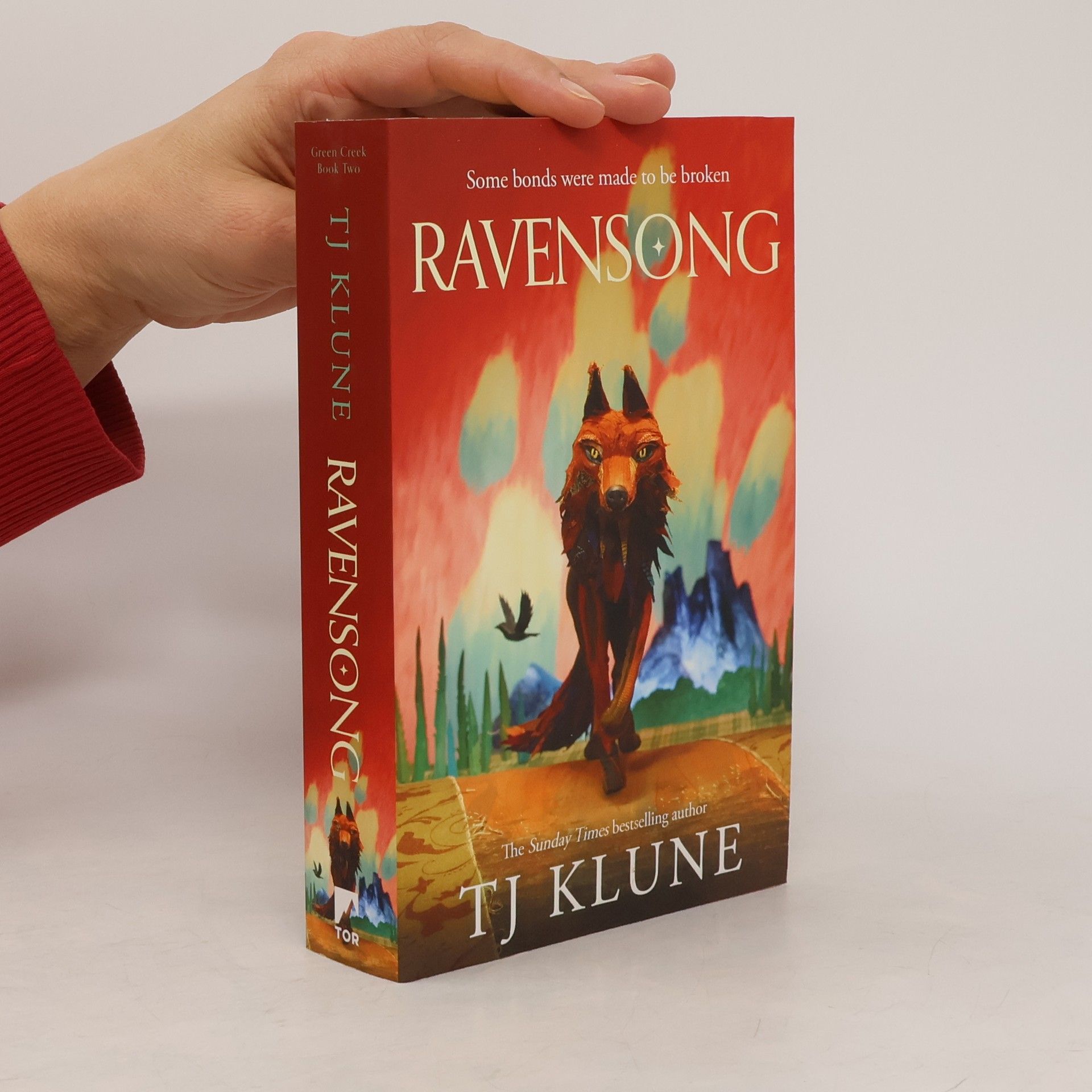 T. J. Klune Ravensong: A heart-rending werewolf shifter romance from No. 1 Sunday Times bestselling author TJ Klune