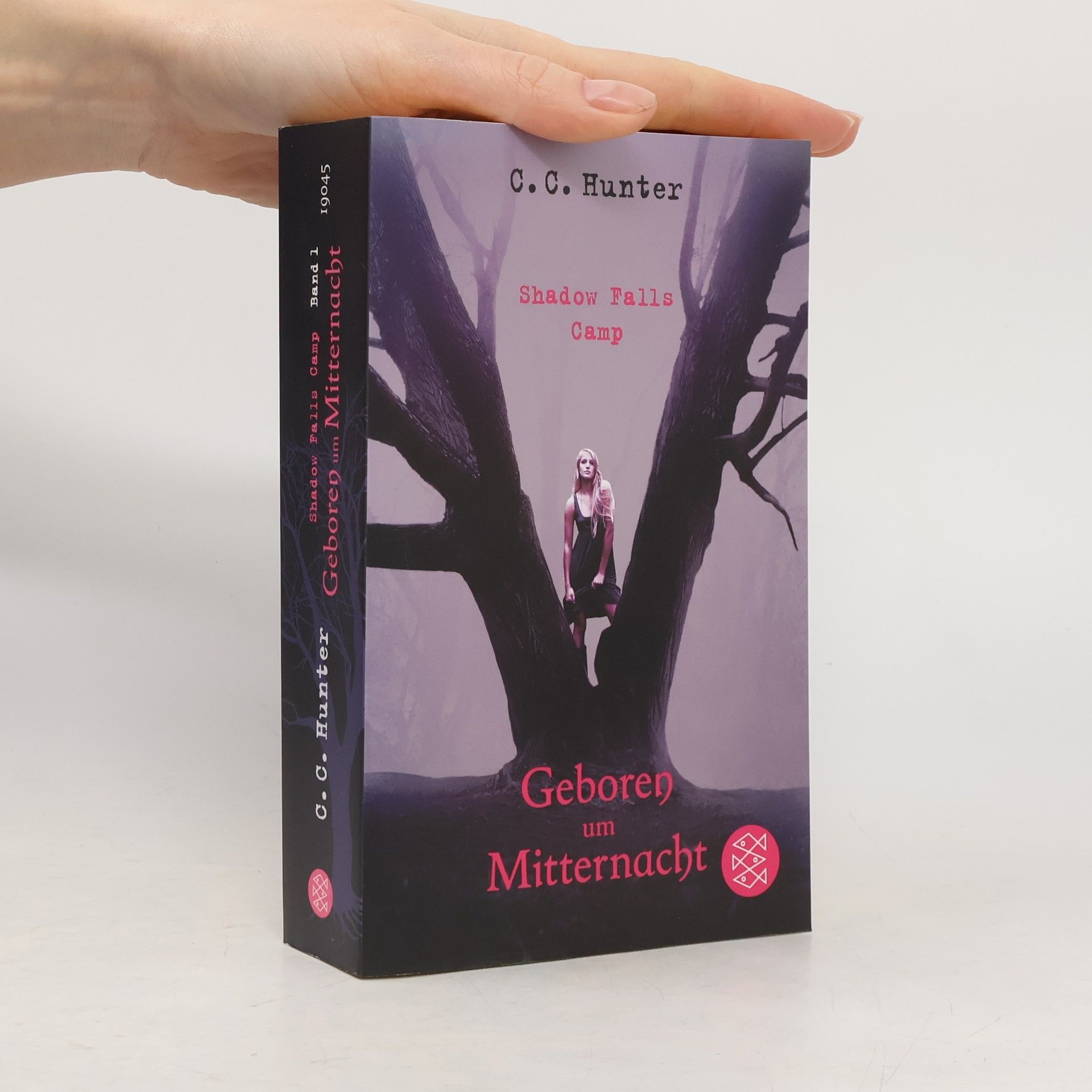 C.C. Hunter Geboren um MitternachtShadow Falls Camp