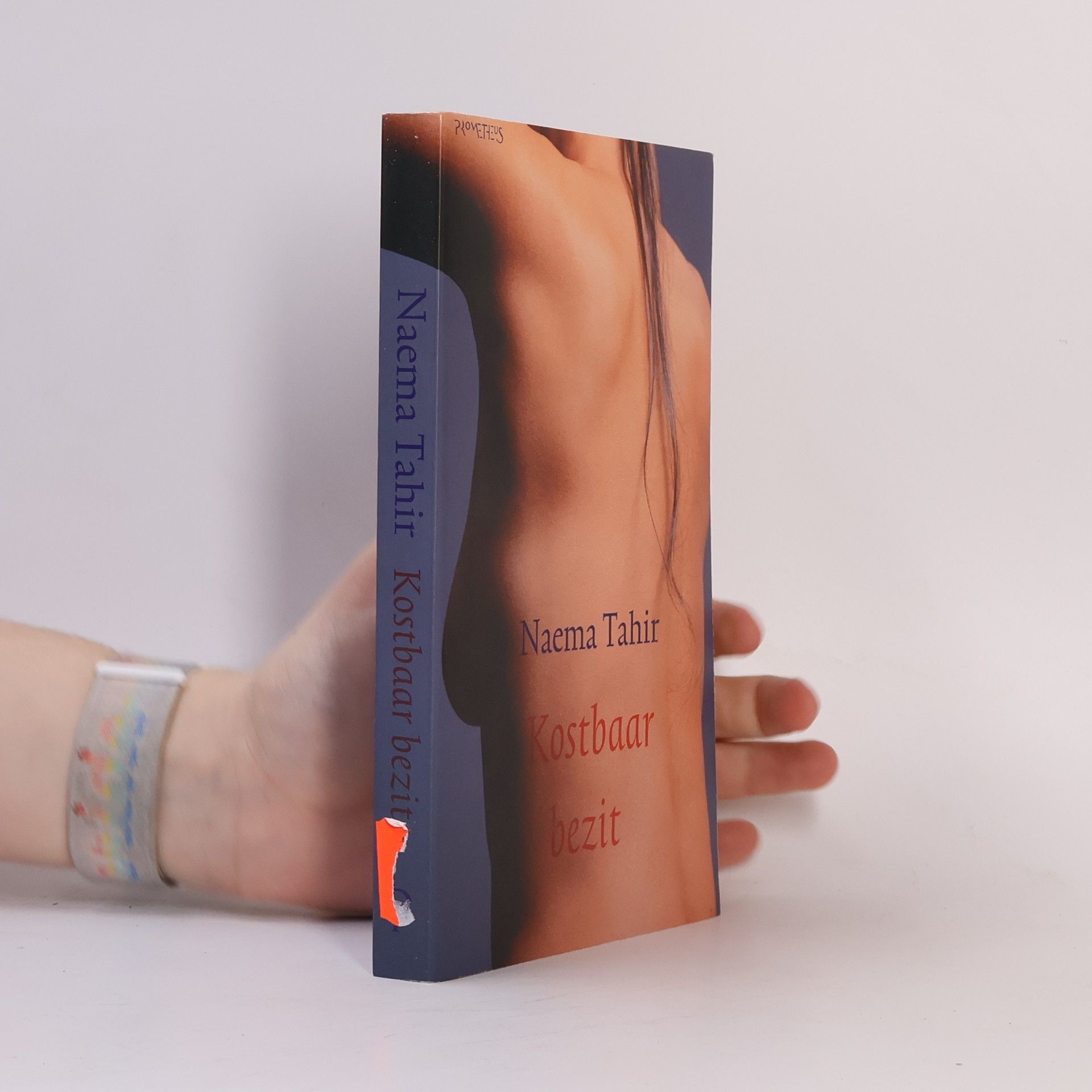 Naema Tahir Kostbaar bezit