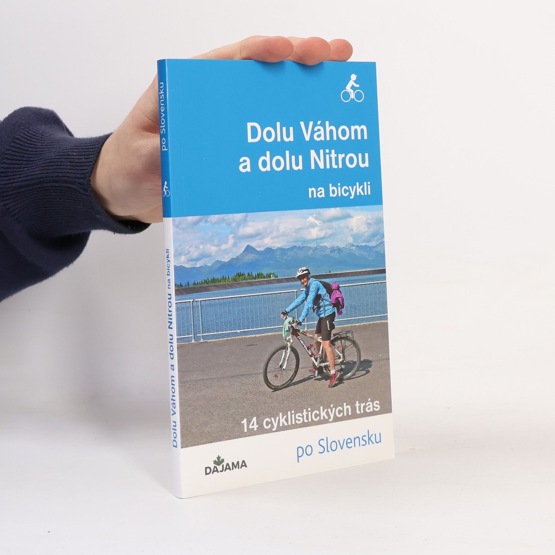 Eva Dučaiová Dolu Váhom a dolu Nitrou na bicykli