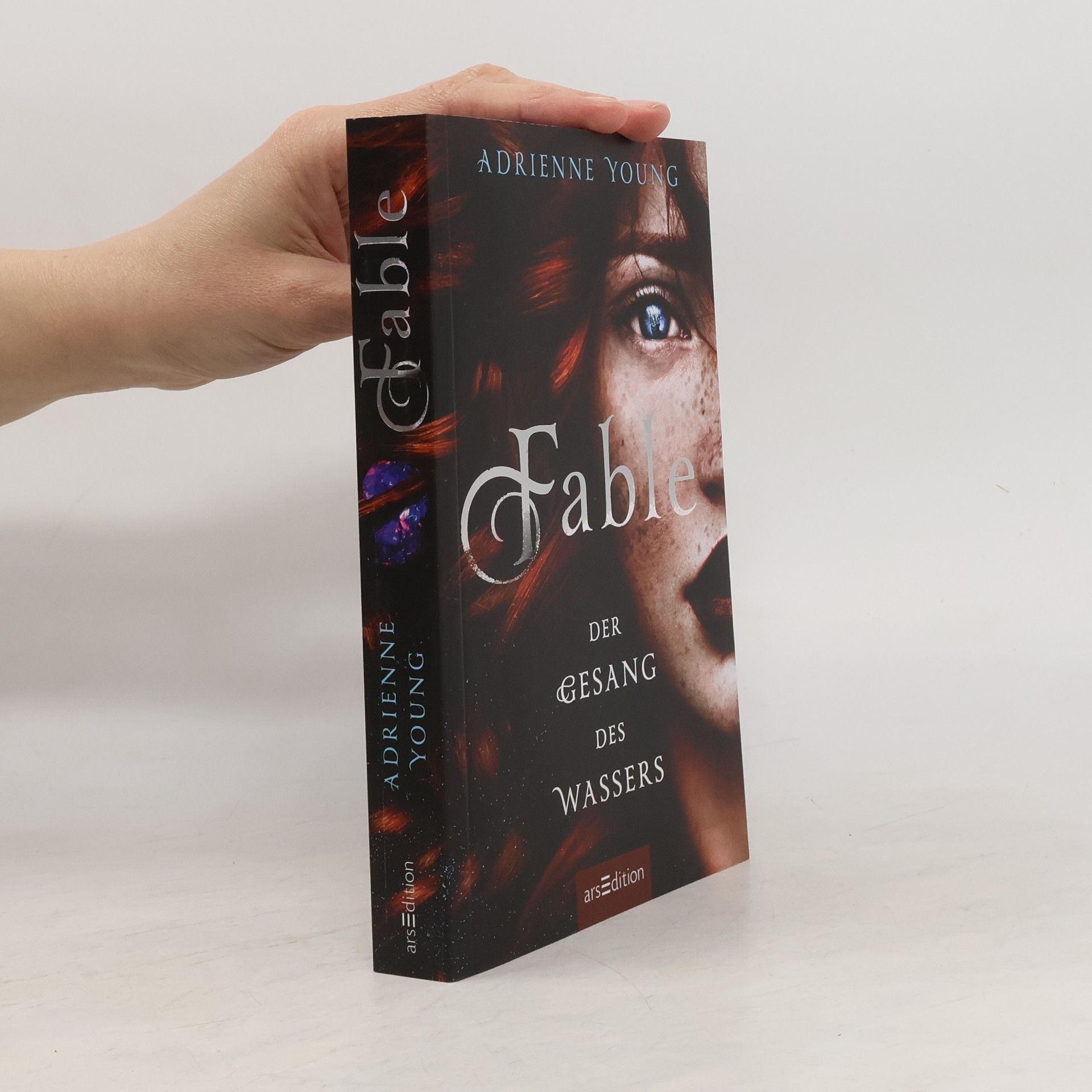 Adrienne Young Fable - Der Gesang des Wassers (Fable 1)