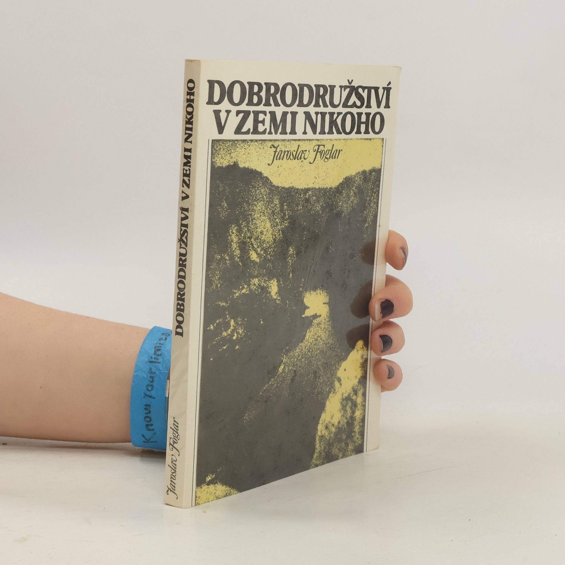 Jaroslav Foglar Dobrodružství v Zemi nikoho