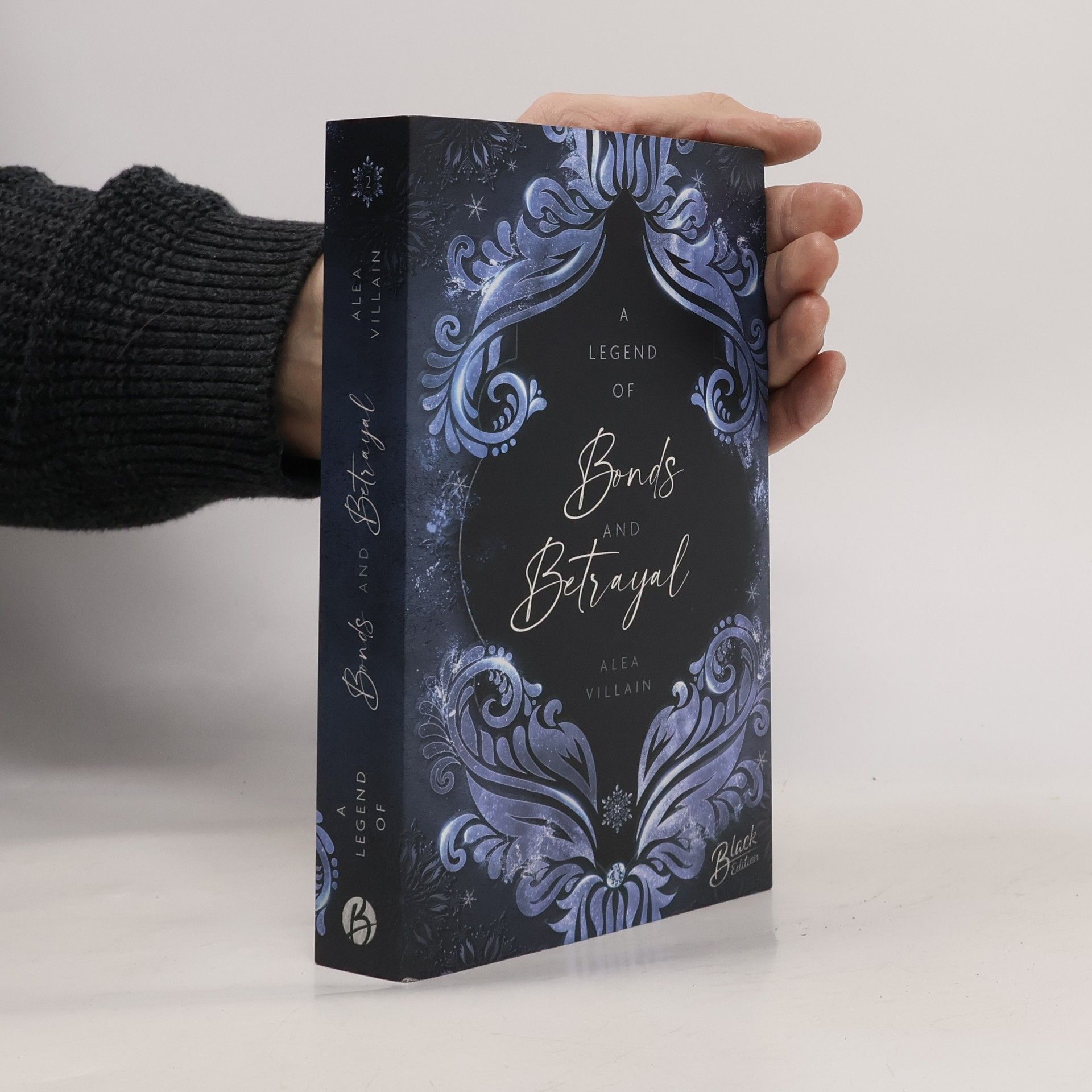 Alea Villain A Legend of Bonds & Betrayal | Mit wunderschönem Farbschnitt