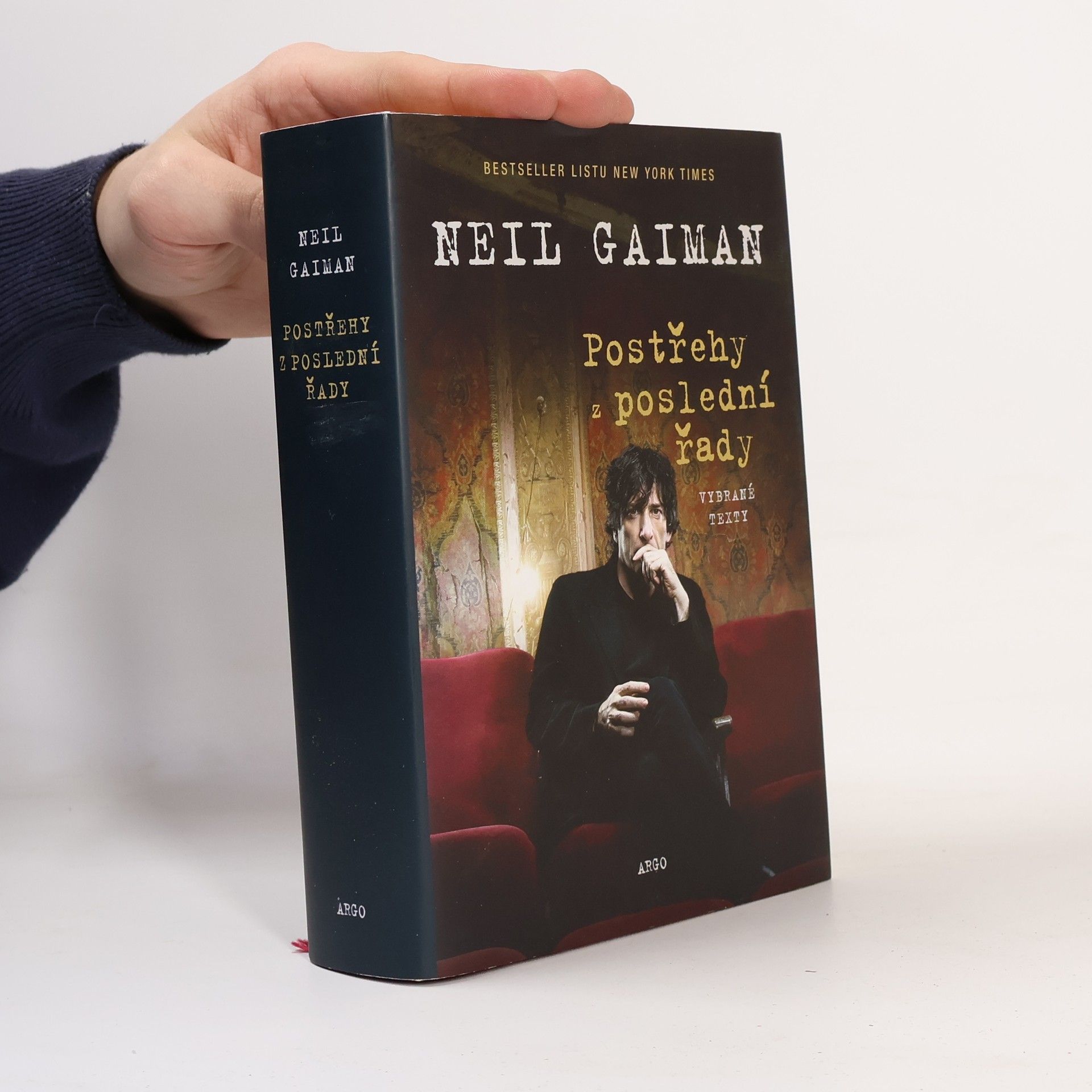 Neil Gaiman Postřehy z poslední řady: Vybrané texty