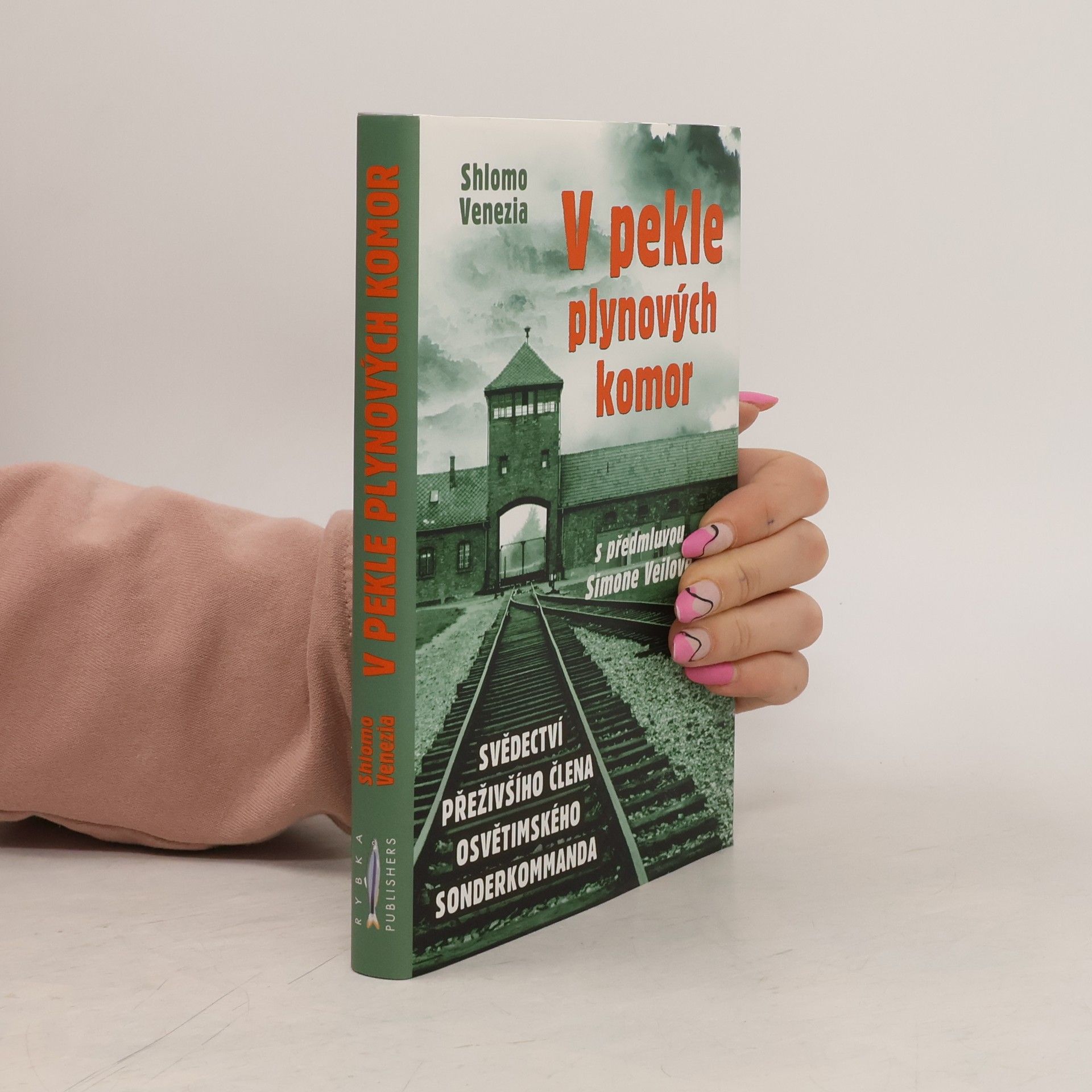 Shlomo Venezia V pekle plynových komor