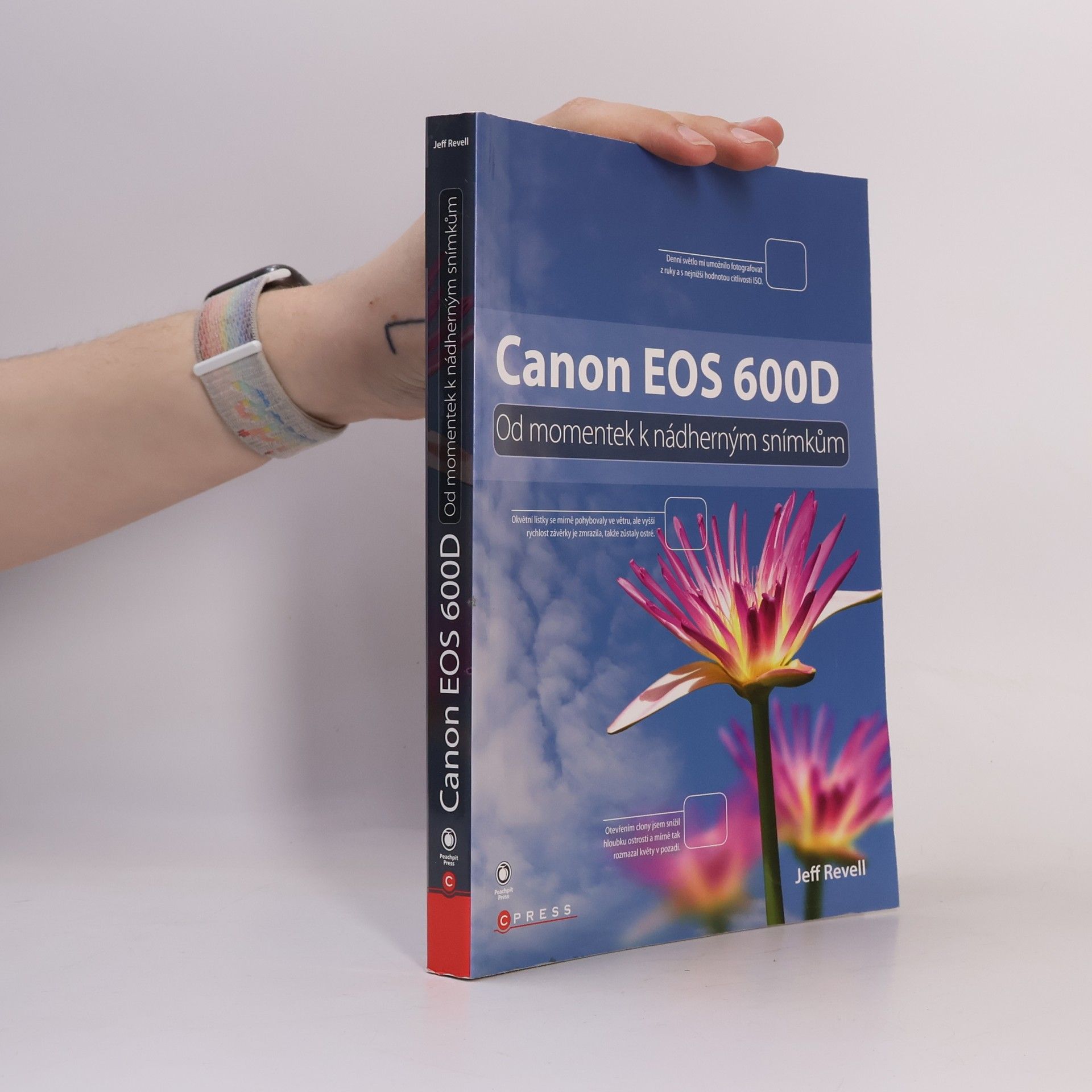 Canon EOS 600D. Od momentek k nádherným snímkům