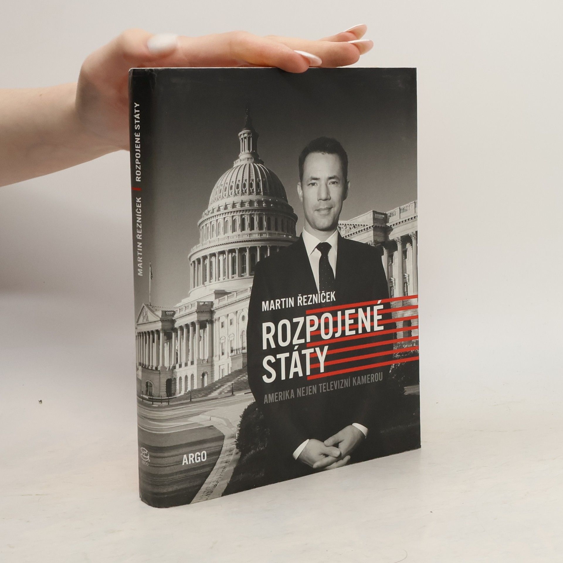 Martin Řezníček Rozpojené státy: Amerika nejen televizní kamerou