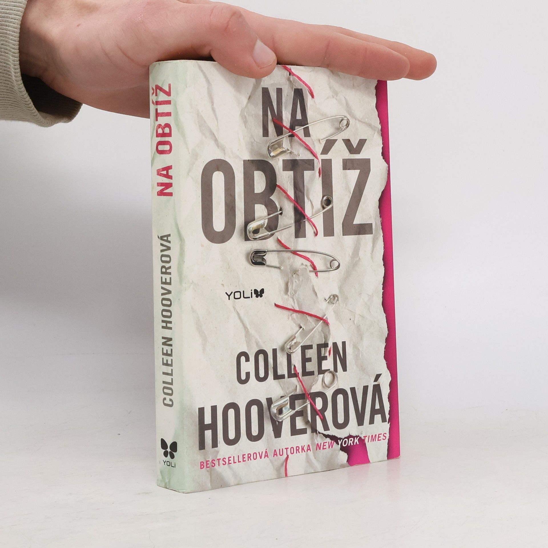 Colleen Hoover Na obtíž