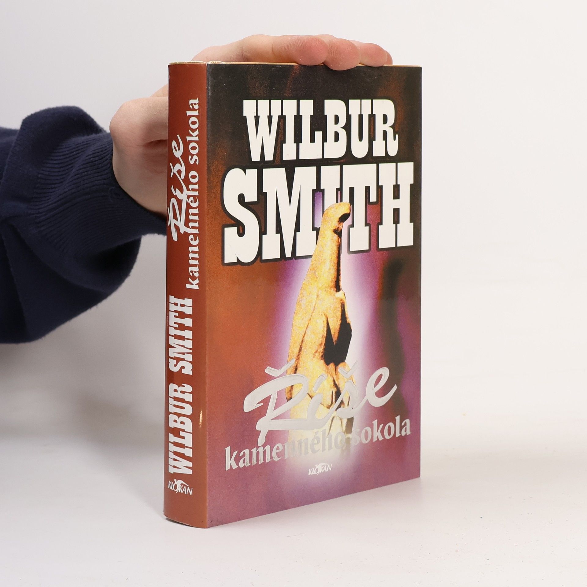 Wilbur A. Smith Říše kamenného sokola