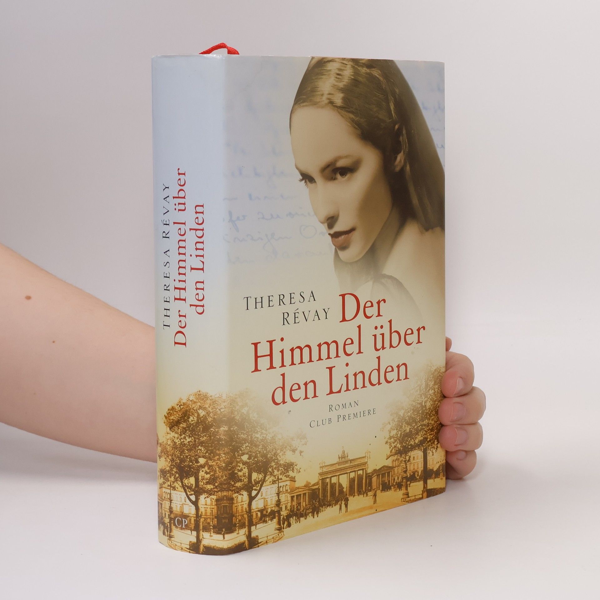 Theresa Révay Der Himmel über den Linden