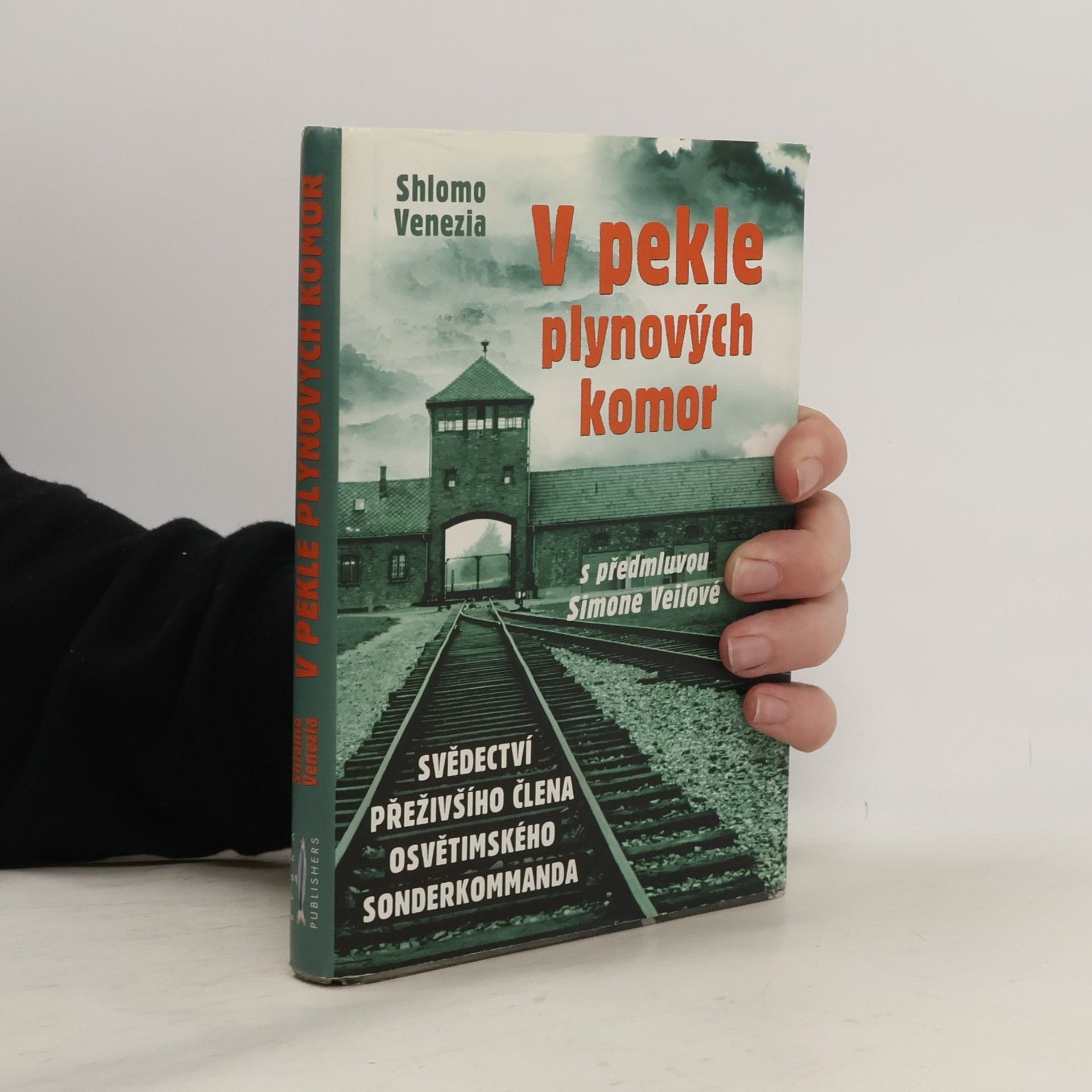 Shlomo Venezia V pekle plynových komor