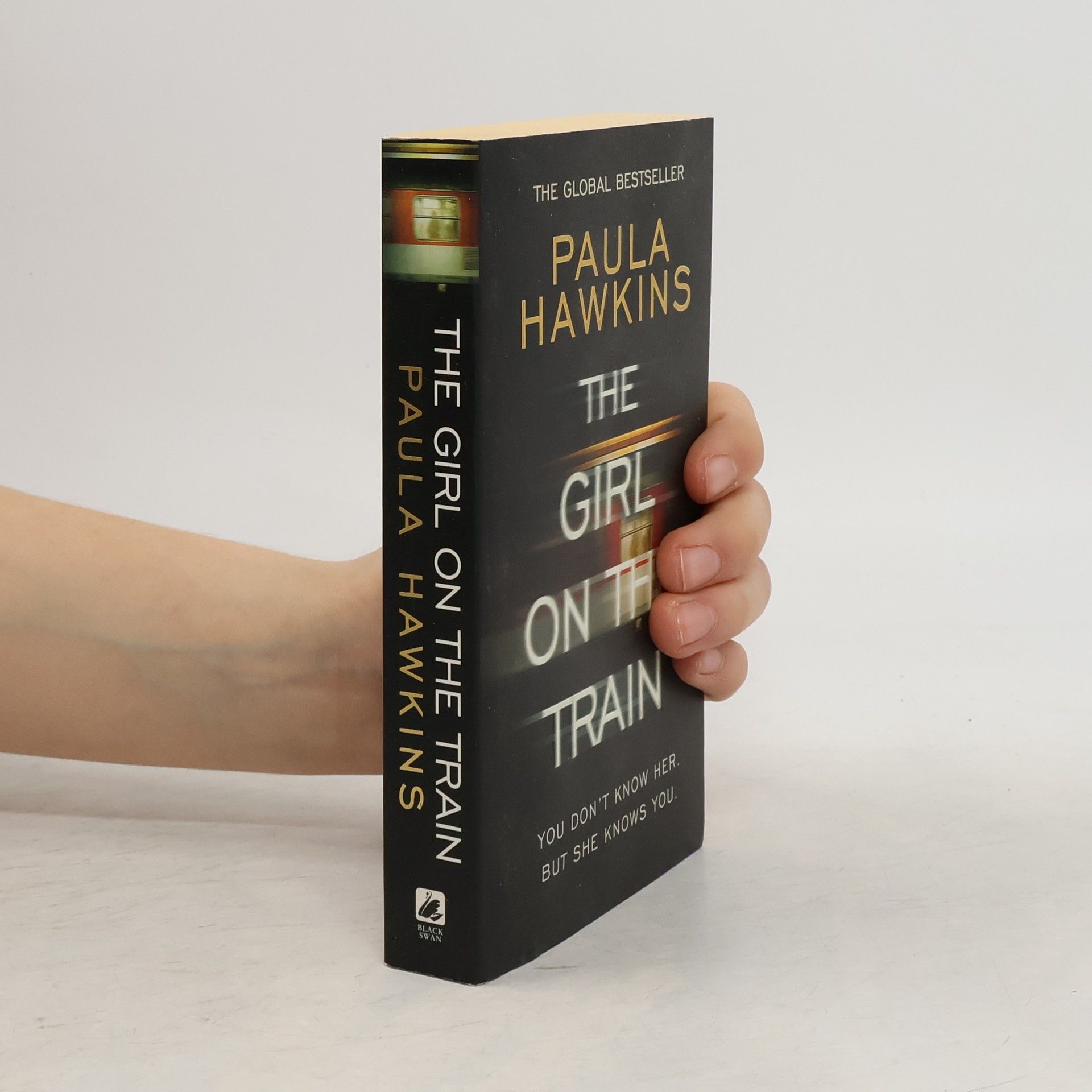 Paula Hawkins The Girl on The Train