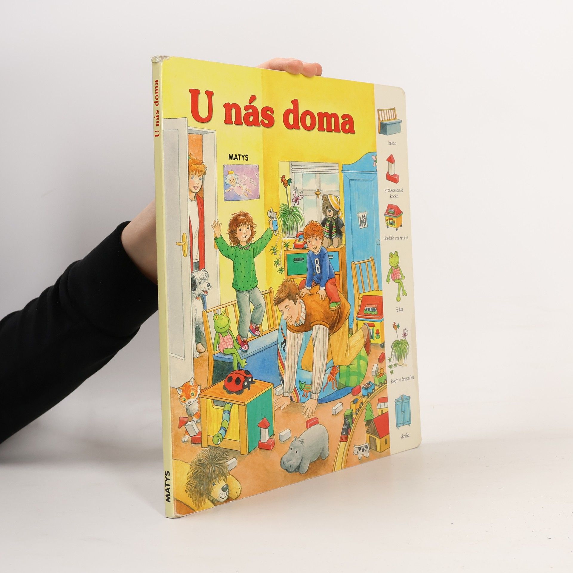 Auteurscollectief U nás doma